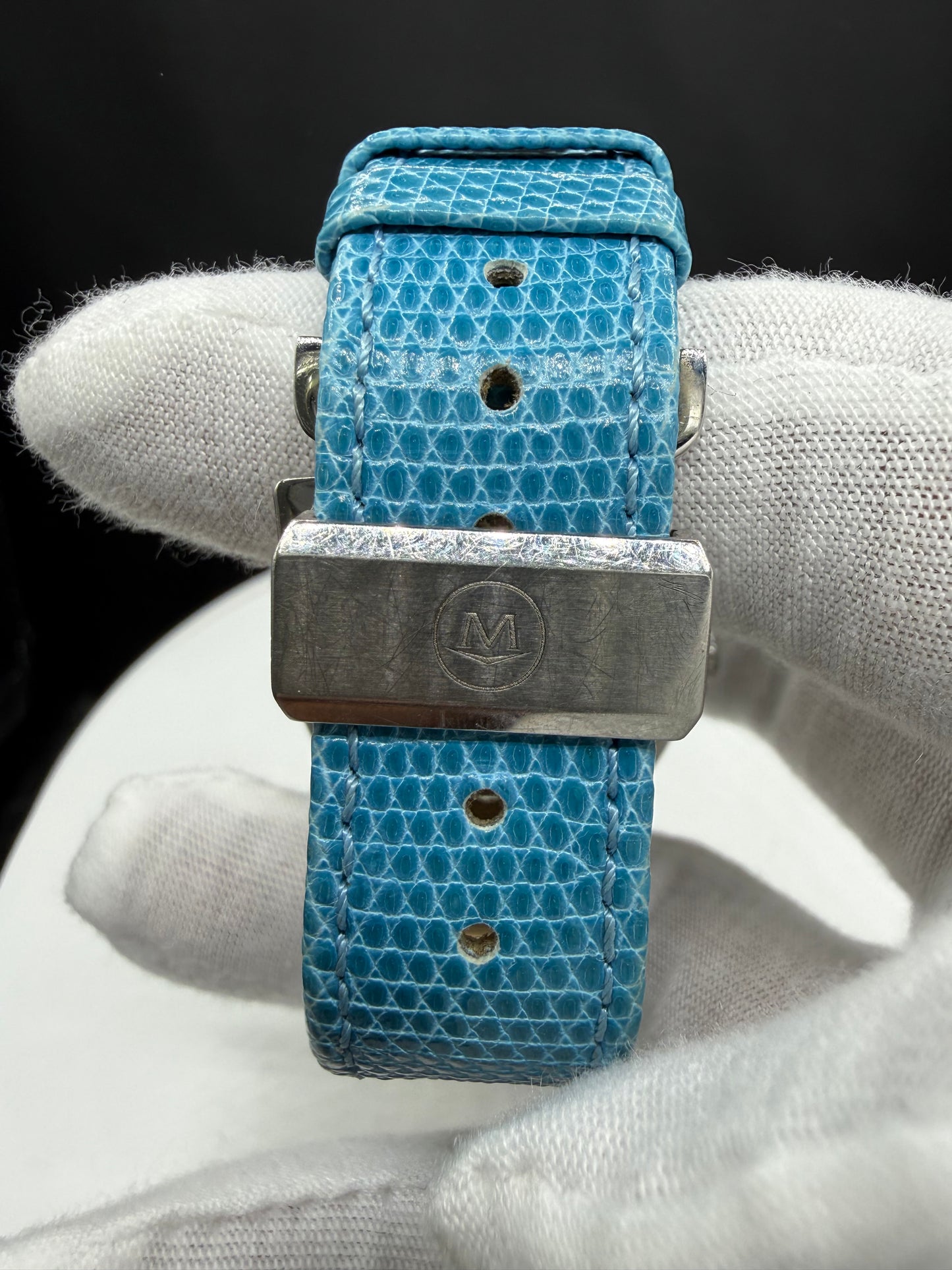 Movado SE Unisex Mother of Pearl Dial Factory Lizard Strap Watch | 38 MM | Quartz | Ref 84 G1 1892