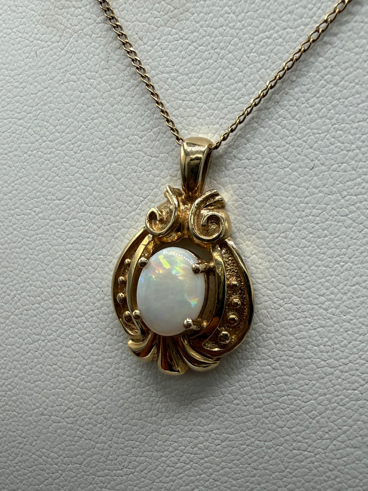 Natural Australian Opal 14k Yellow Gold Pendant Necklace | 18”