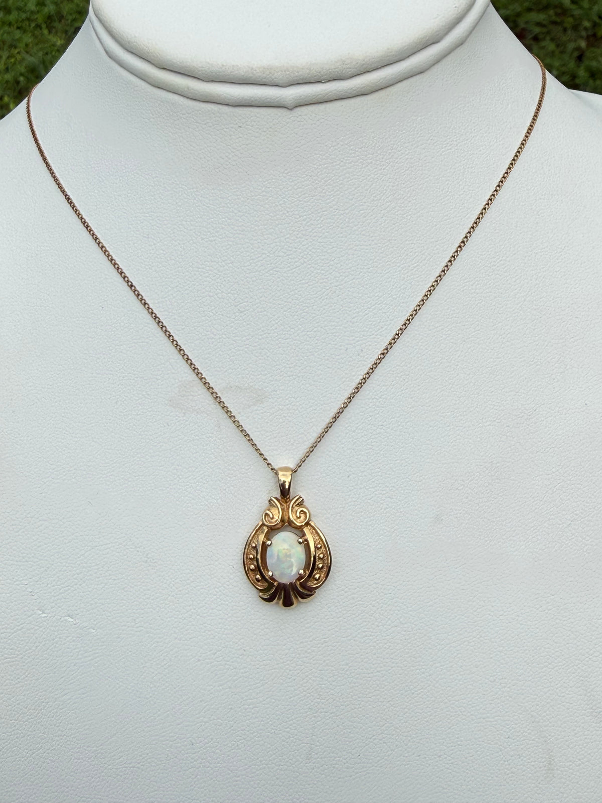 Natural Australian Opal 14k Yellow Gold Pendant Necklace | 18”