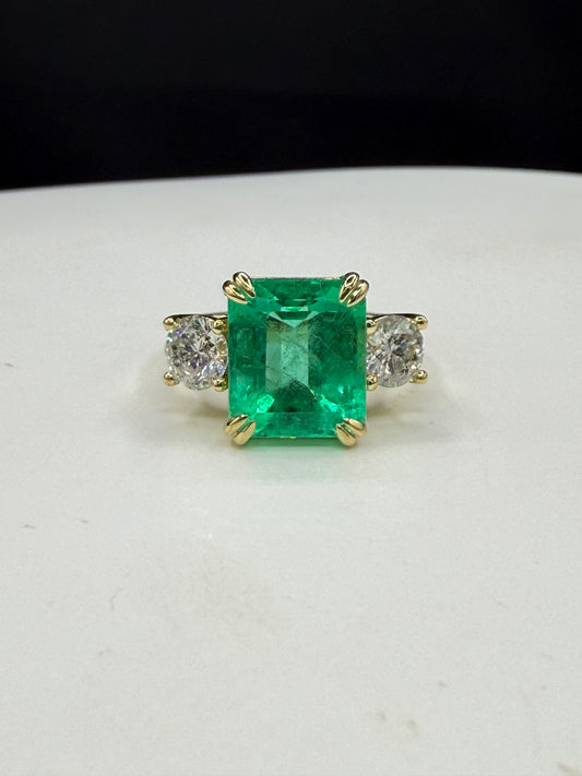 GIA Certified 5.76 Ct Natural Colombian Emerald (F1) & 1.30 CTW Diamond Three-Stone Ring in Solid 18K Yellow Gold | Size 7