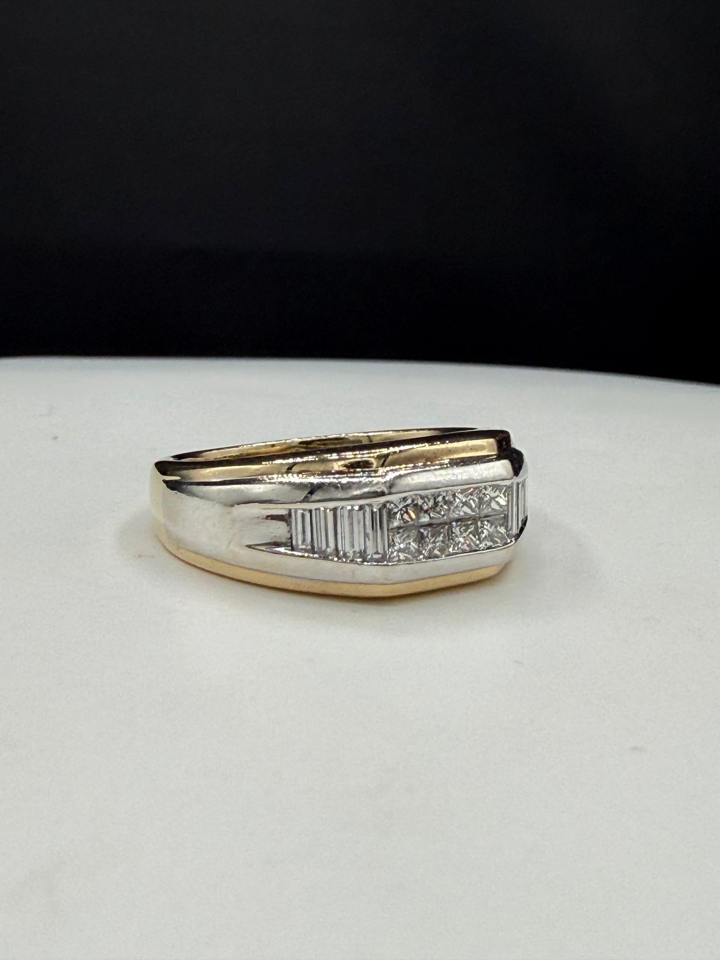 Vintage 0.75 Carat Natural Diamond 14k Yellow & White Gold Mens Statement Ring (Size 10.25)