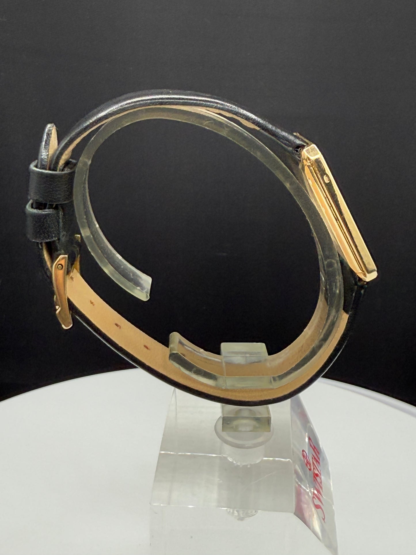 Piaget Protocole 9154 18k Yellow Gold 25mm x 28mm Pinstripe Dial