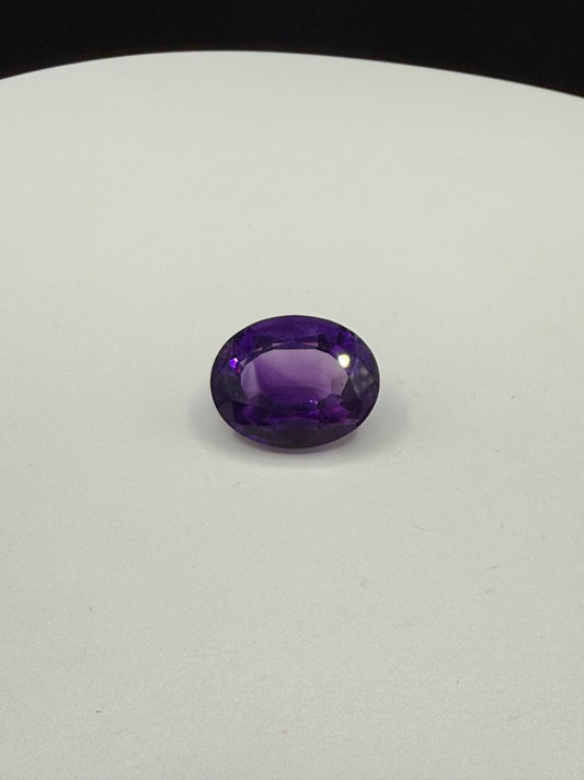 17.87 Carat Natural Amethyst Oval Cut Loose Gemstone (19.3 x 15.4 x 10.4 MM)
