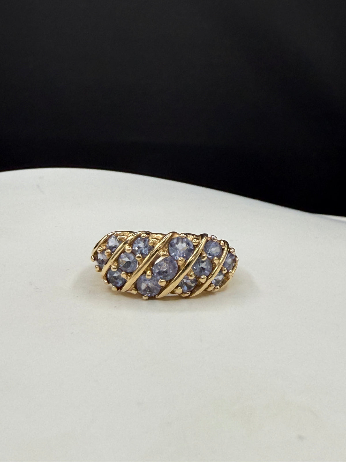 Vintage 1.50 Carat Natural Tanzanite 14k Yellow Gold Cluster Ring (Size 8.25)