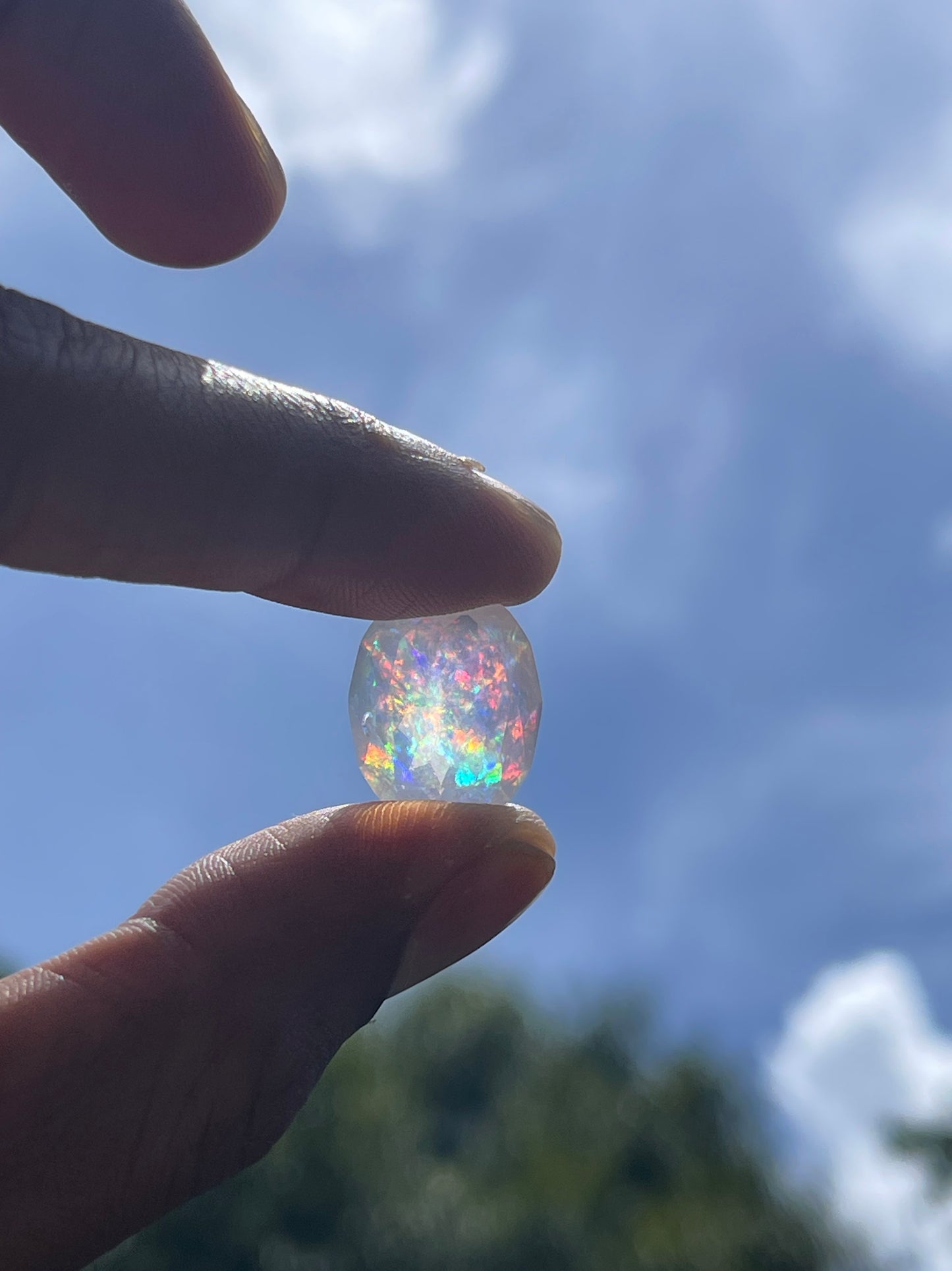 Stunning 11.65 Carat Natural Mexican Contra Luz Opal Oval Cut Loose Gemstone - 18.7 x 14.9 x 9.7 MM