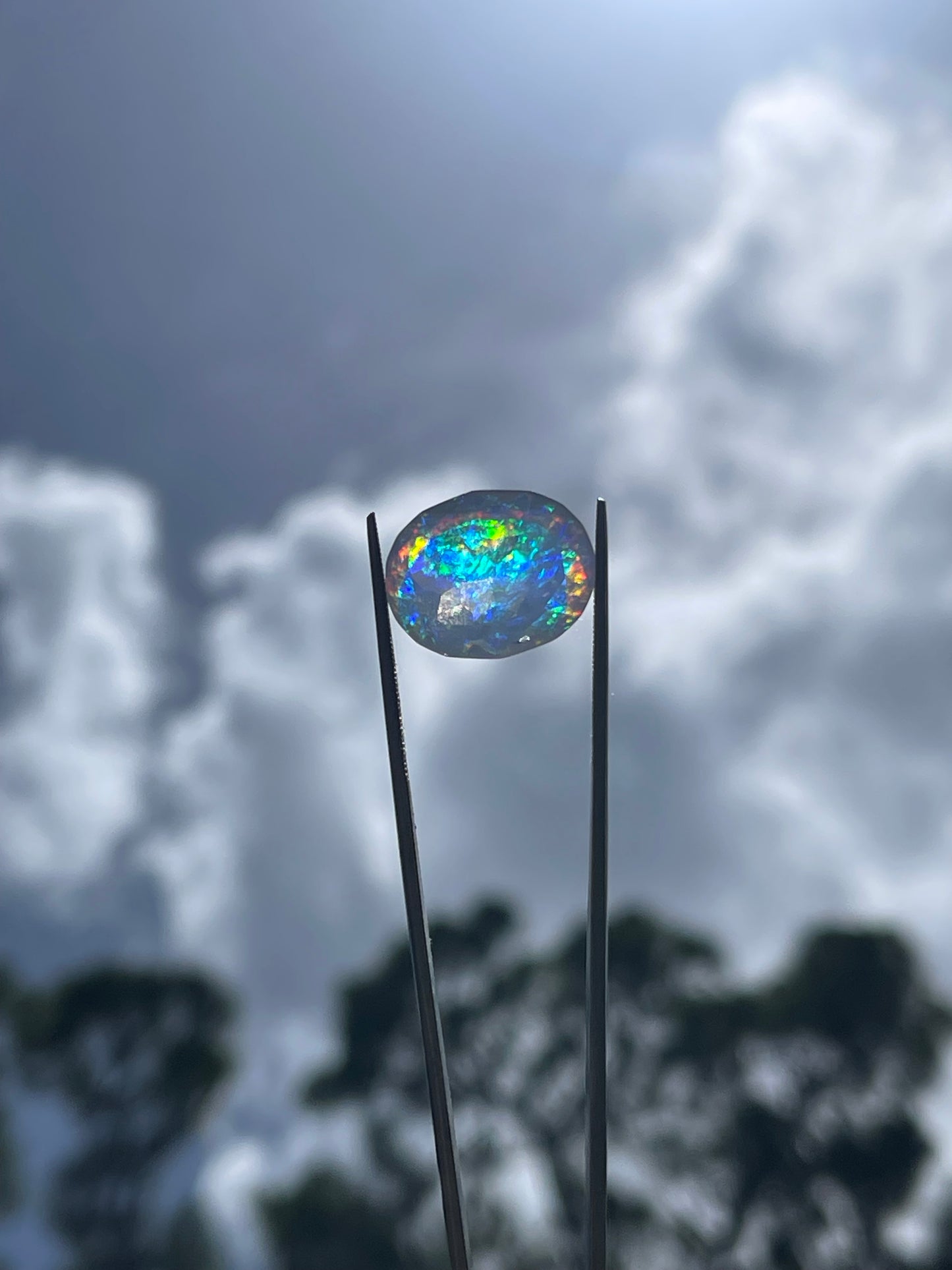 Stunning 11.65 Carat Natural Mexican Contra Luz Opal Oval Cut Loose Gemstone - 18.7 x 14.9 x 9.7 MM
