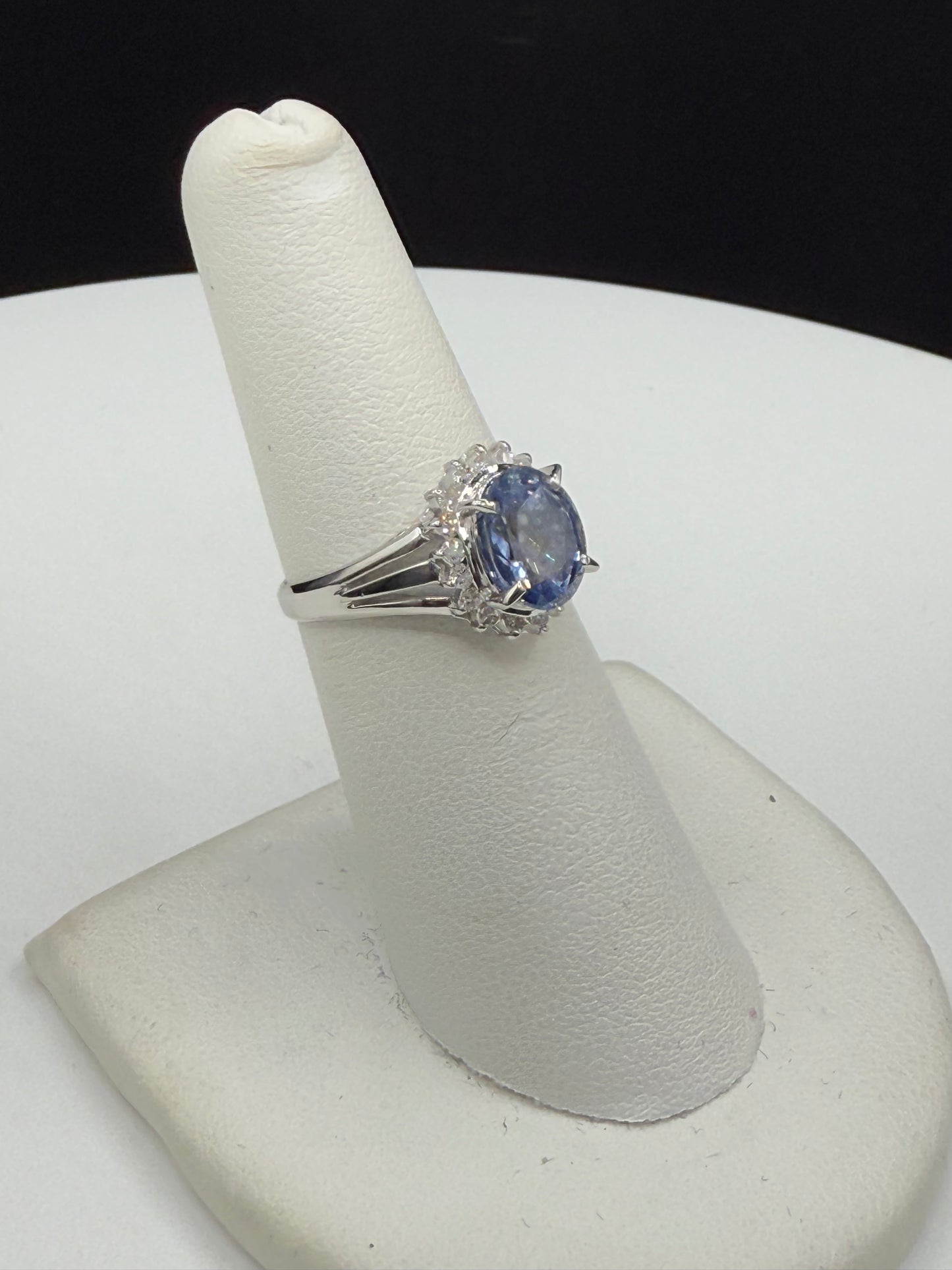 Natural Untreated 2.53ct Light Cornflower Blue Ceylon Sapphire & Diamond Platinum Ring (Size 5.75)