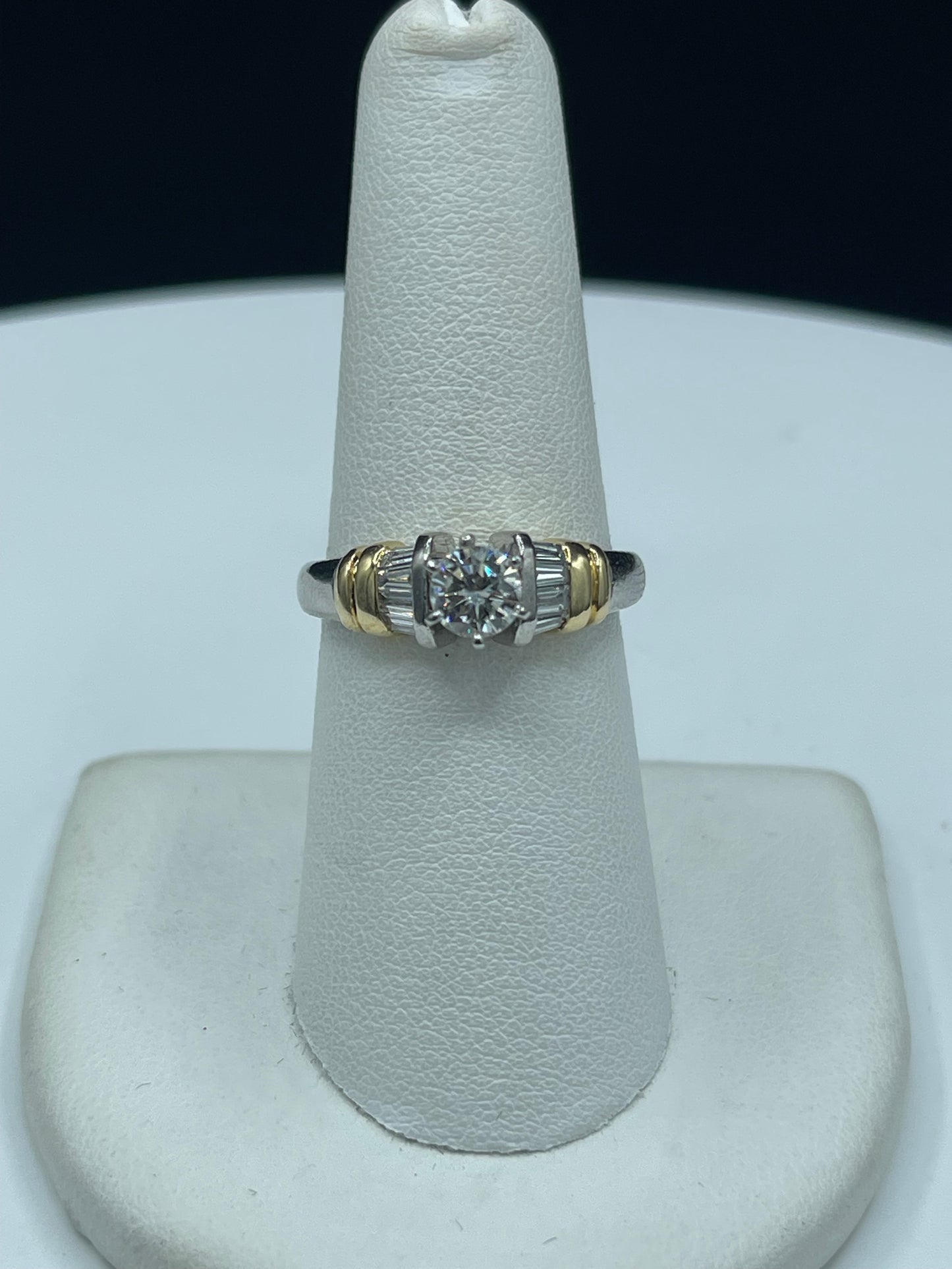 1.06 Carat Natural Diamond Platinum & 18k Gold Engagement Ring (Size 7)