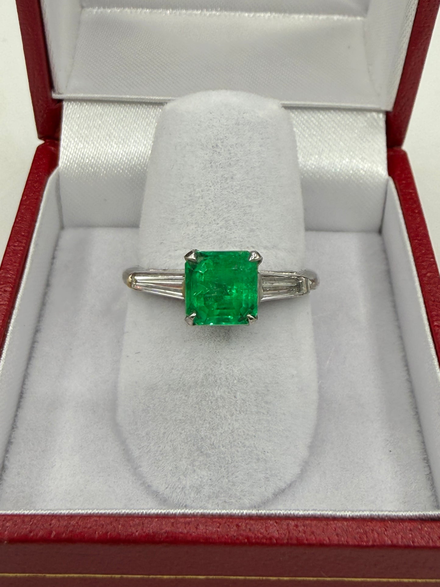 Natural Emerald & Tapered Baguette Diamond Platinum Ring | Size 6.25 | 1.50 CT Emerald | 0.40 CTW Diamonds