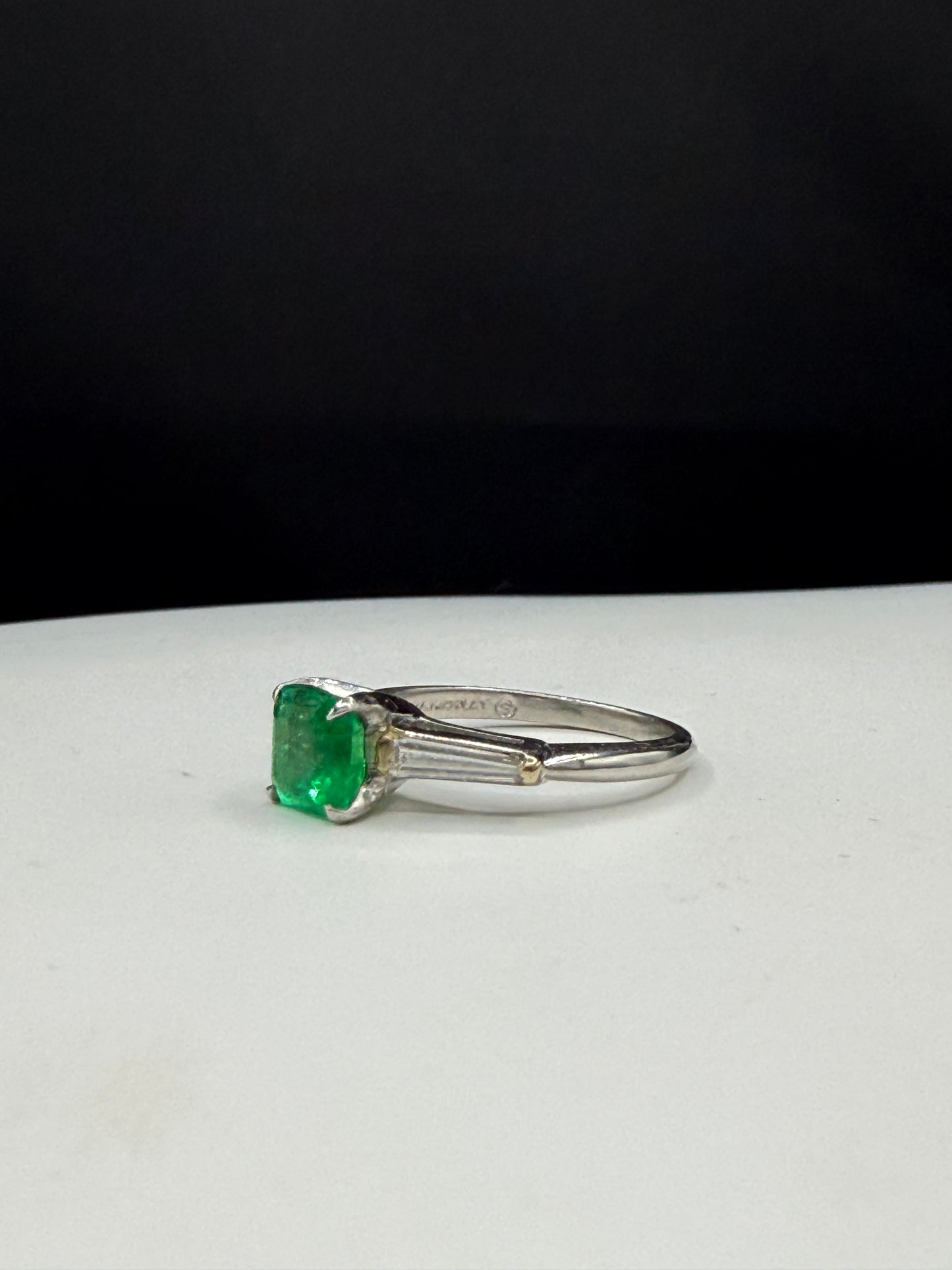 Natural Emerald & Tapered Baguette Diamond Platinum Ring | Size 6.25 | 1.50 CT Emerald | 0.40 CTW Diamonds
