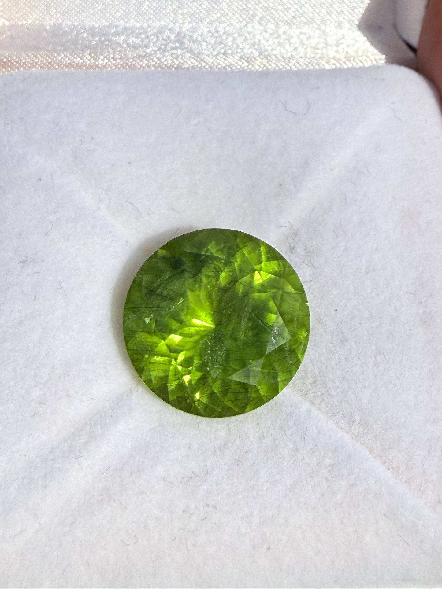 Natural 15.36 CT Ludwigite Peridot Round Cut Loose Gemstone | 16x16x10 MM | Rare Inclusions