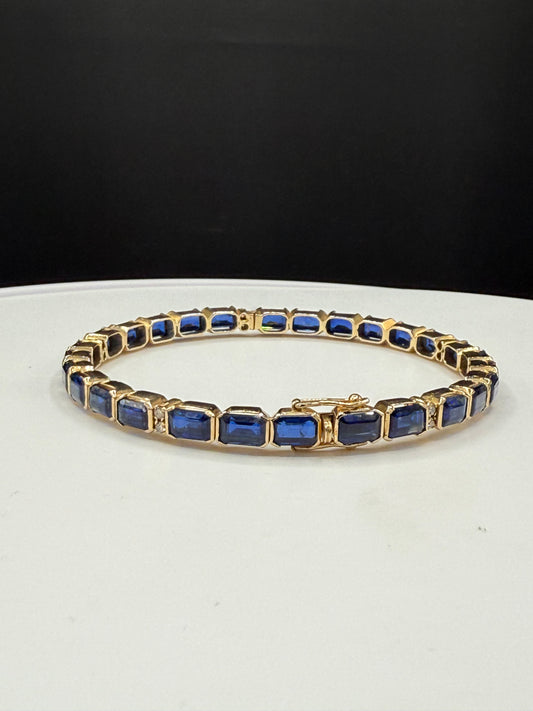 Natural Kyanite & Diamond 18K Yellow Gold Bangle Bracelet