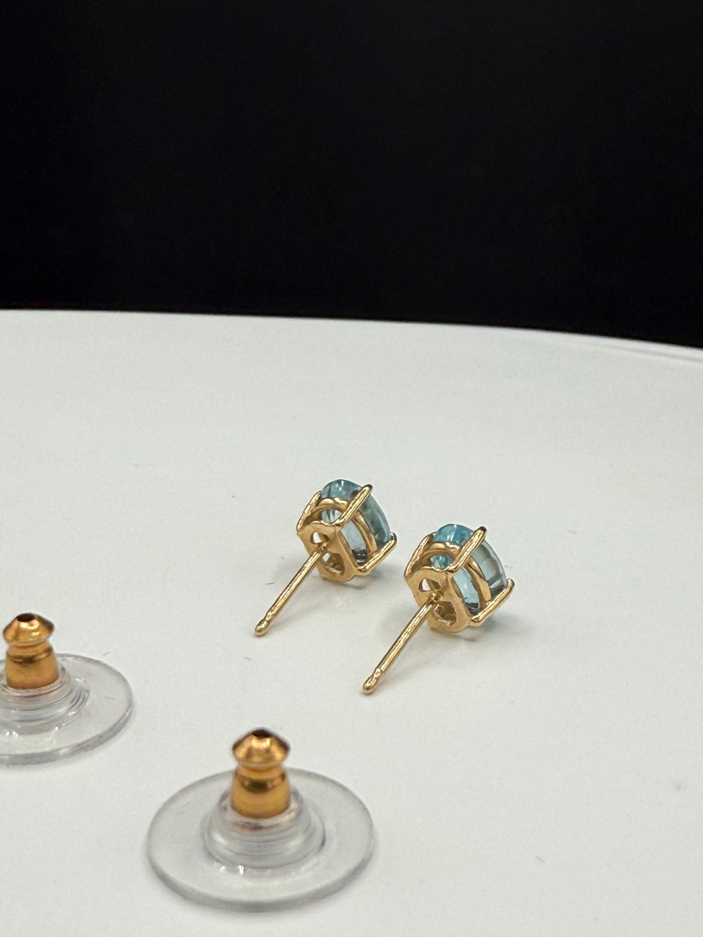 2.65 Carat Natural Blue Zircon 14K Yellow Gold Stud Earrings