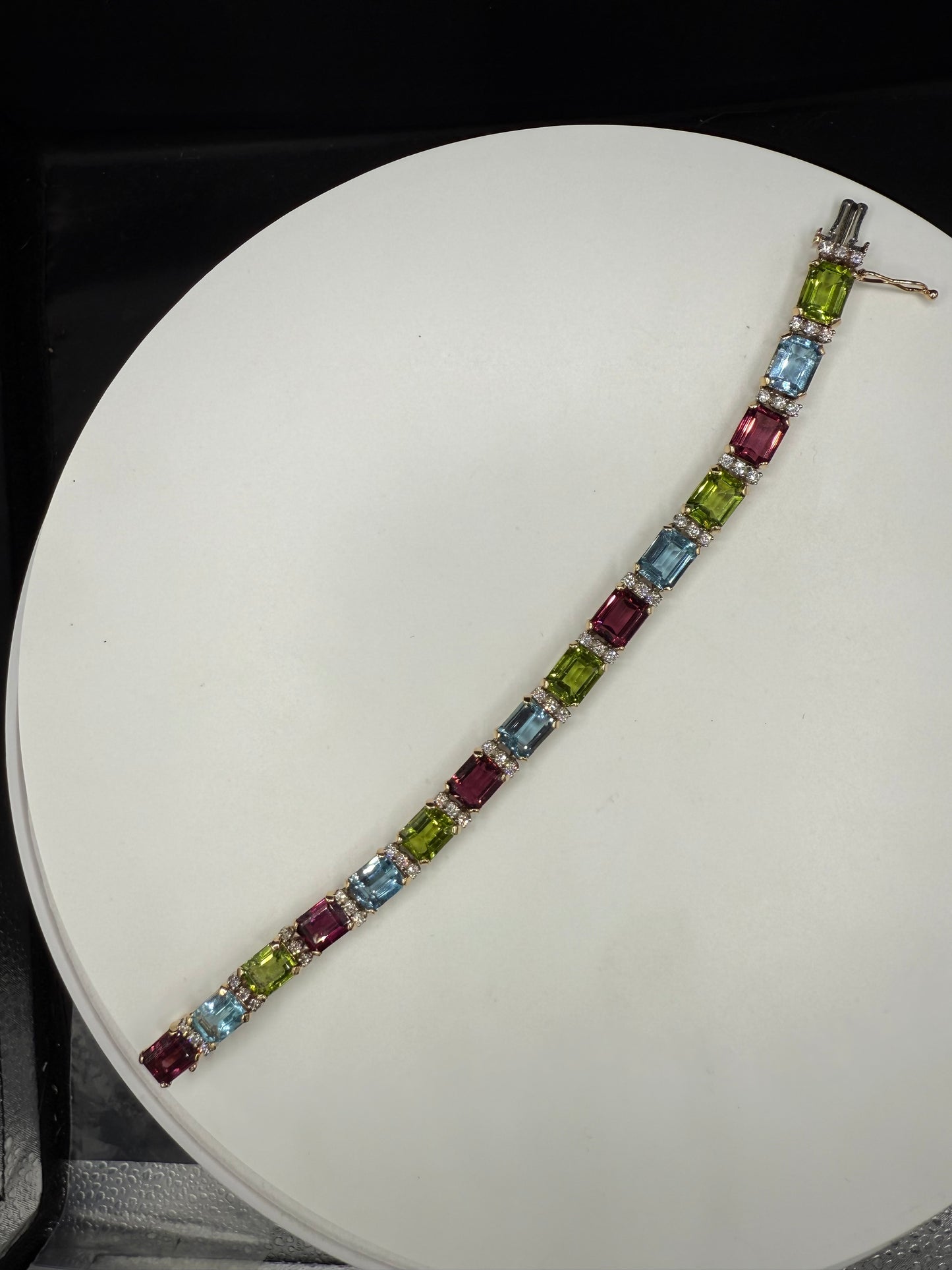 14K Gold Tourmaline Peridot Aquamarine Multi-Gemstone & Diamond Bracelet – 39.15ct
