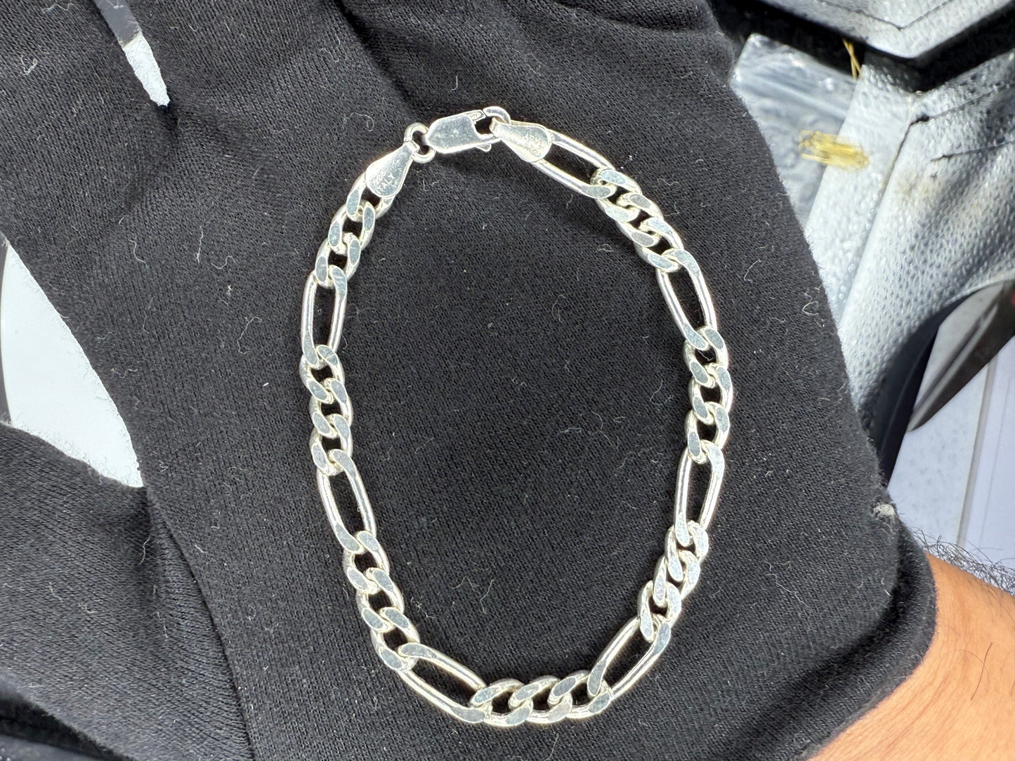 Solid Sterling Silver Figaro Bracelet 5.5 MM 8” 10g | 925 Italy