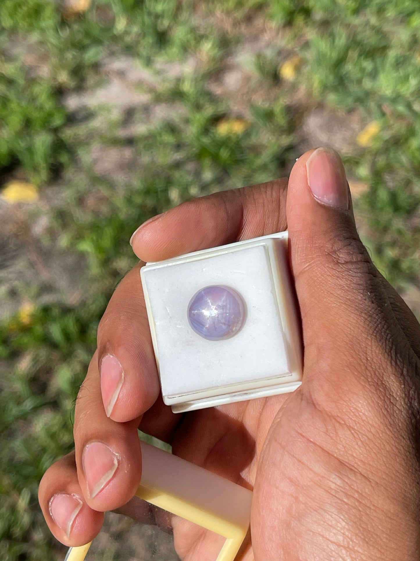 18.06 Carat Natural Sri Lanka Violet Translucent Star Sapphire Loose Gemstone 14x13x8 MM