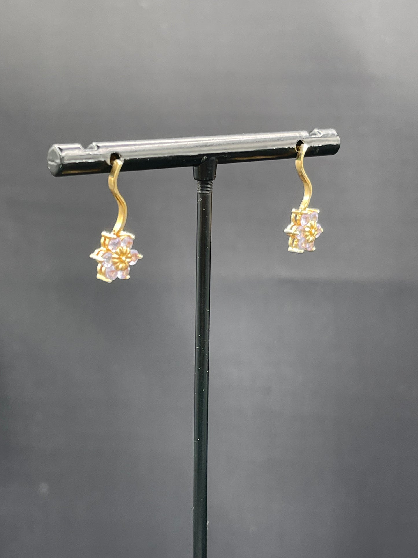 1 Carat Natural Tanzanite Floral 14k Yellow Gold Dangle Earrings