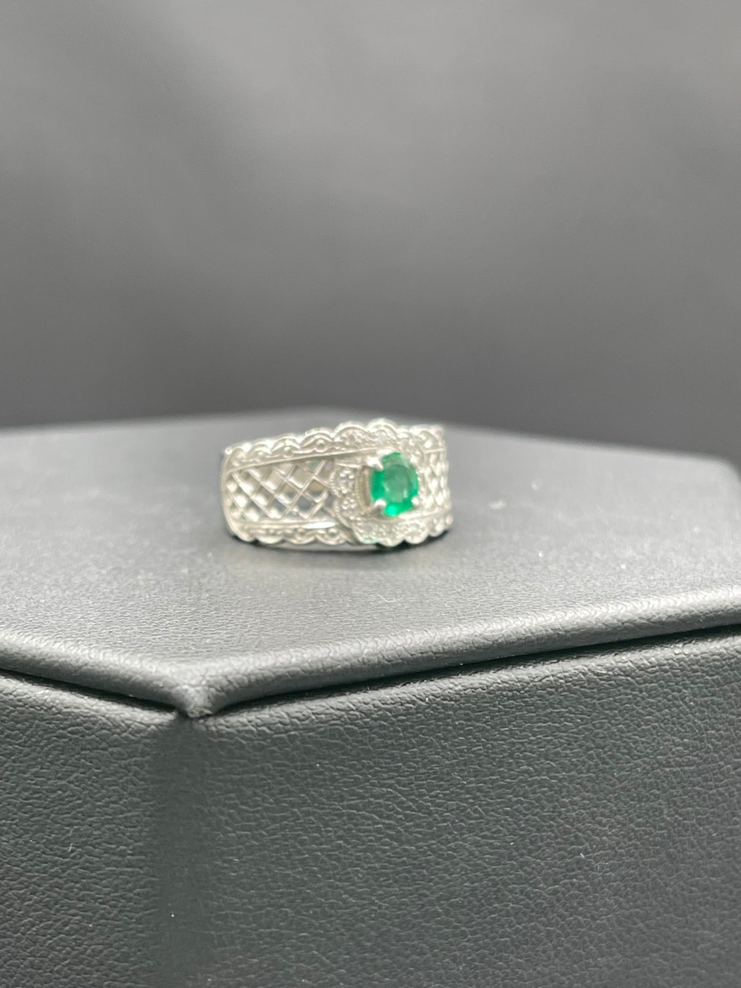 Natural Colombian Emerald & Diamond Platinum Ring (Size 6)