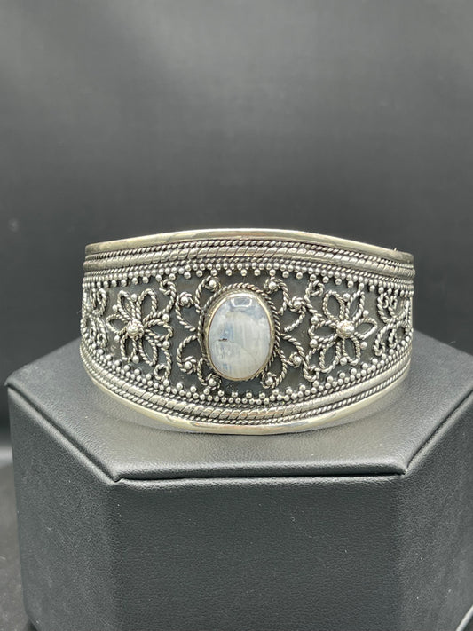Vintage Natural Rainbow Moonstone Sterling Silver Bangle