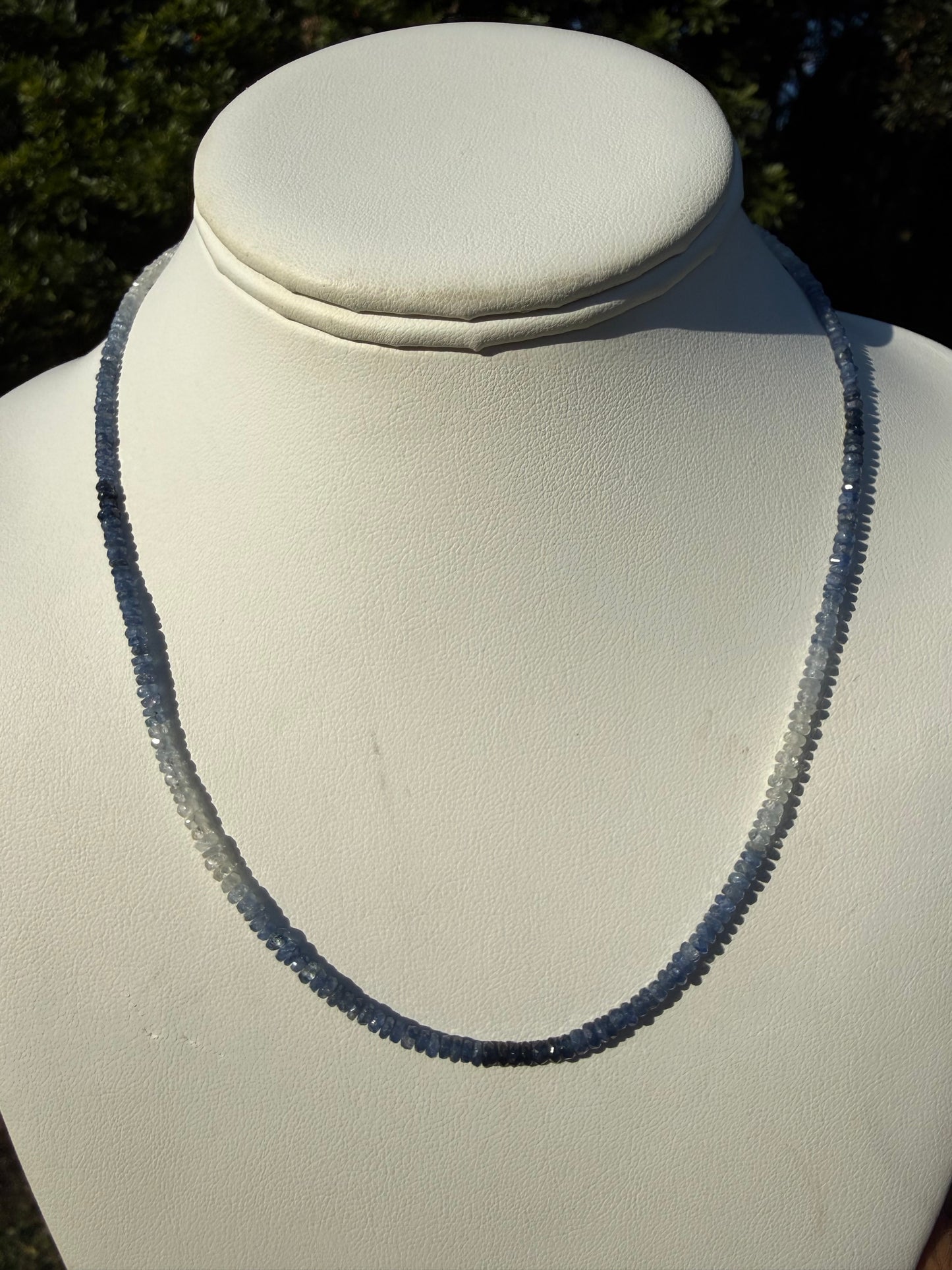 Natural Shaded Sapphire Beaded 18k Gold Clasp Necklace | 18 Inches