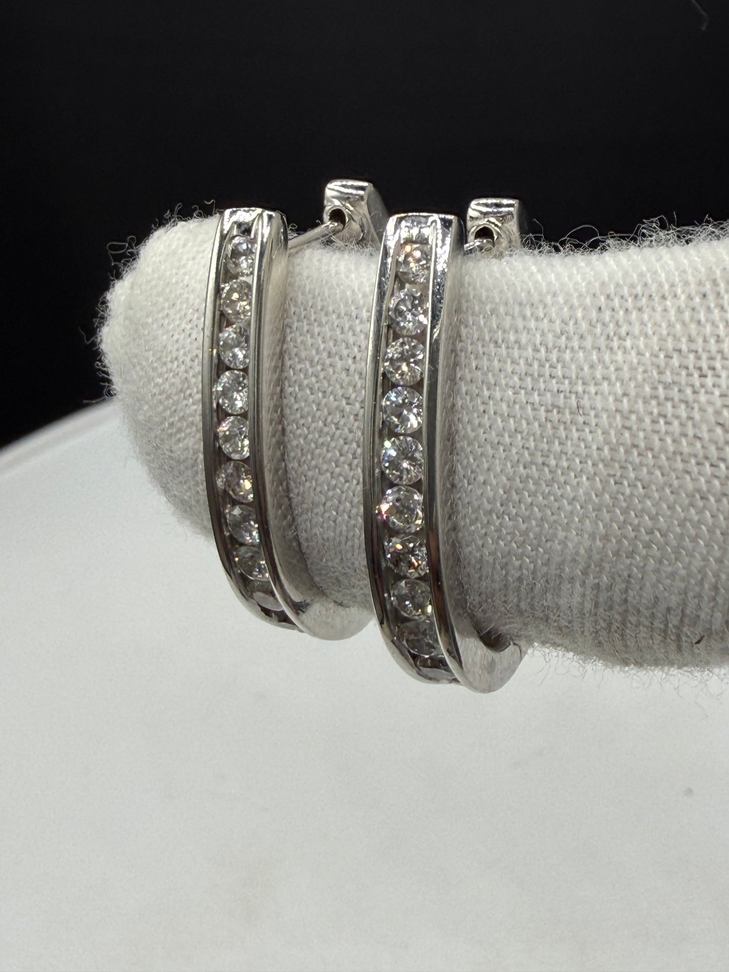 1.00 Carat Natural Diamond 14k White Gold Hoop Earrings | 1.04 Inches