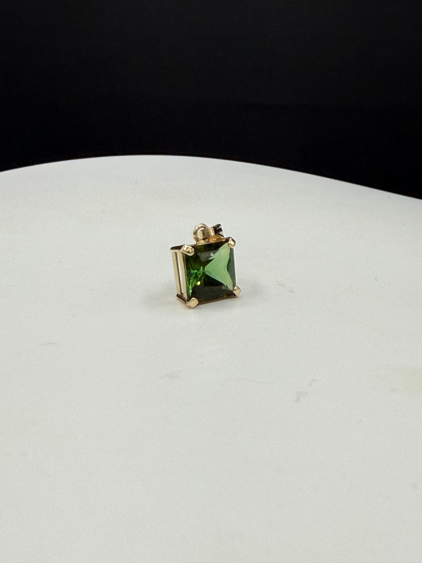 1.62ct Natural Deep Green Tourmaline 14K Gold Pendant