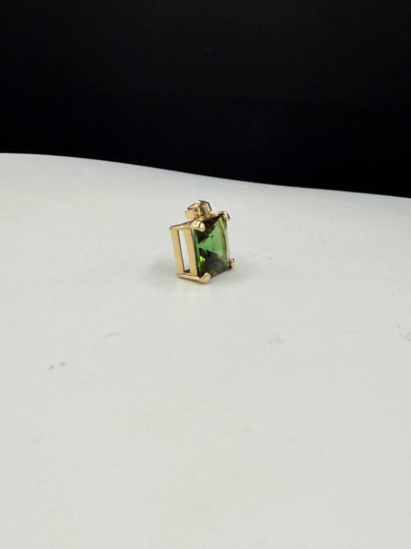 1.62ct Natural Deep Green Tourmaline 14K Gold Pendant