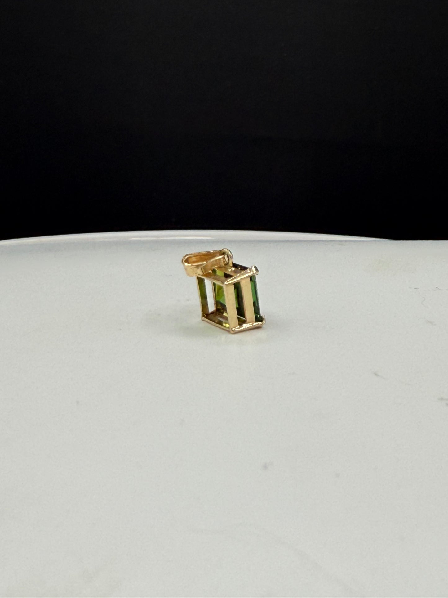 1.62ct Natural Deep Green Tourmaline 14K Gold Pendant