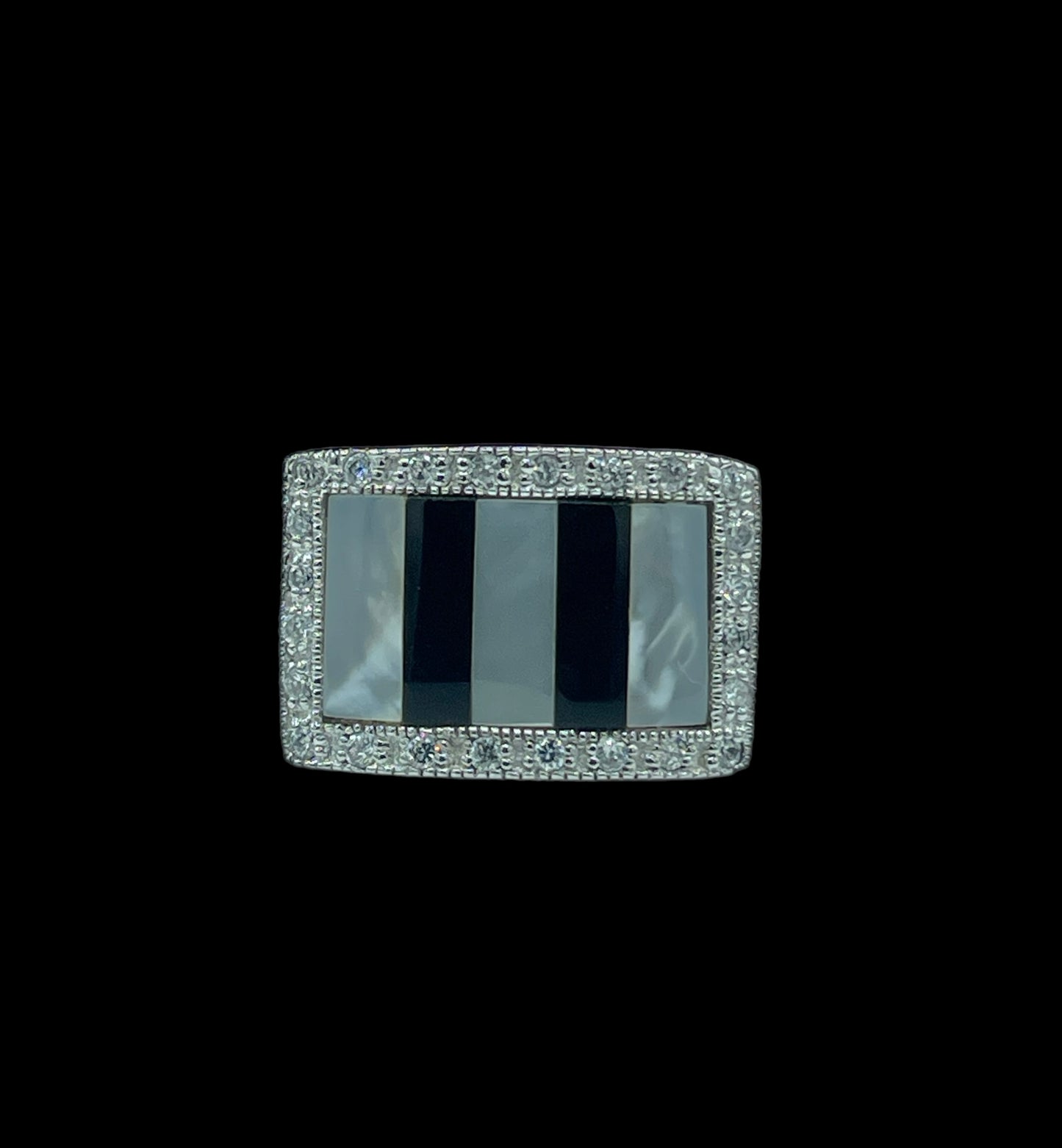 Natural Mother Of Pearl Black Onyx & Cubic Zirconia Sterling Silver Ring (Size 7.25)