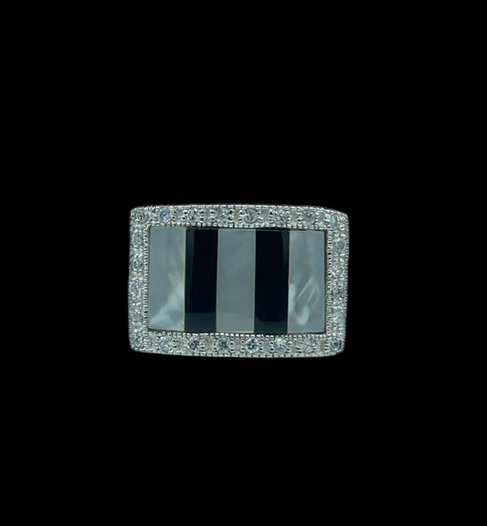 Natural Mother Of Pearl Black Onyx & Cubic Zirconia Sterling Silver Ring (Size 7.25)