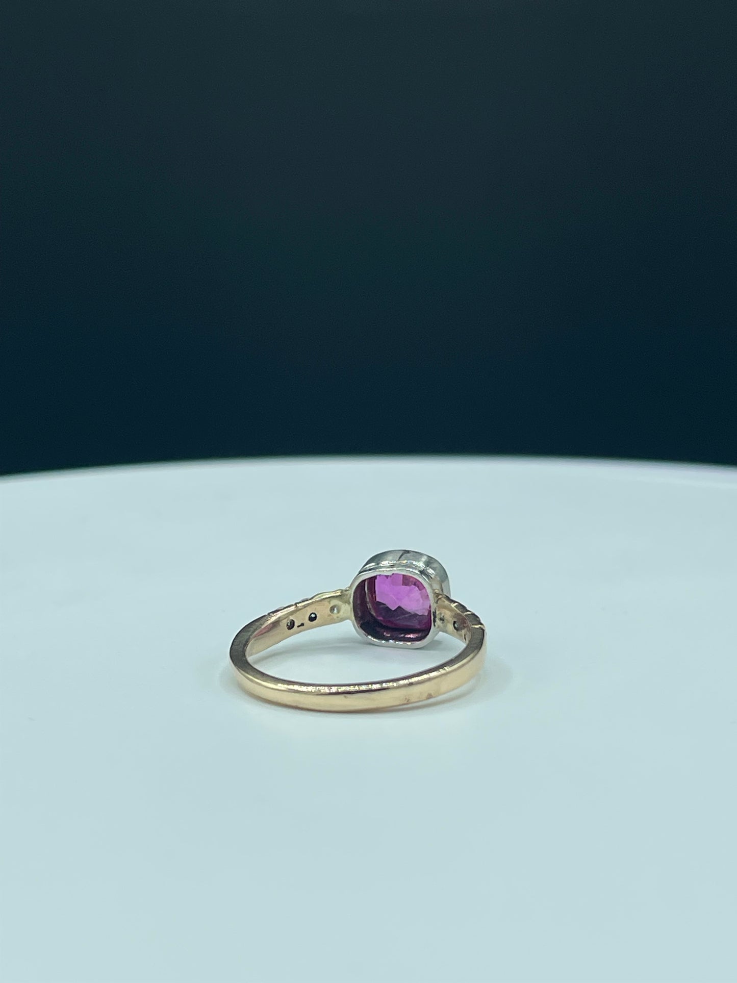 3.08 Carat Natural Pink Sapphire & Diamond Platinum + 14k Yellow Gold Ring (Size 8.5)
