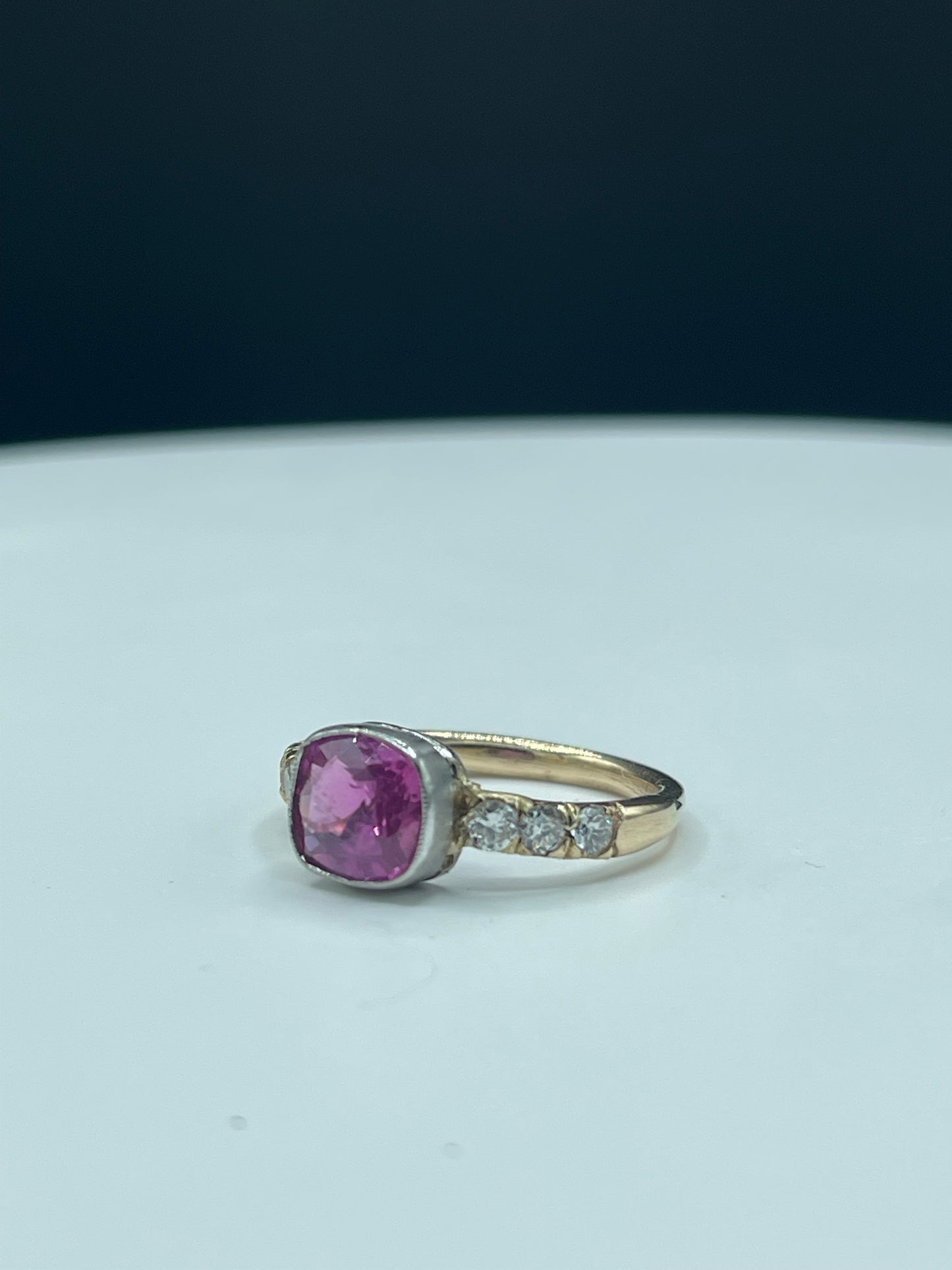 3.08 Carat Natural Pink Sapphire & Diamond Platinum + 14k Yellow Gold Ring (Size 8.5)