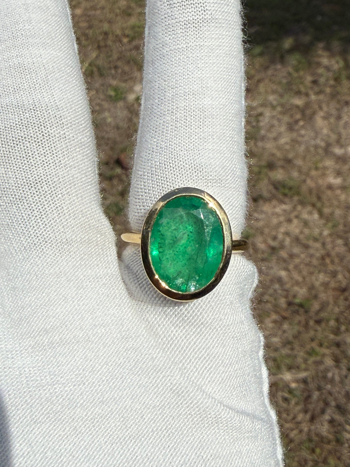 7.53 Carat Natural Emerald 18k Yellow Gold Custom Ring | Size 8