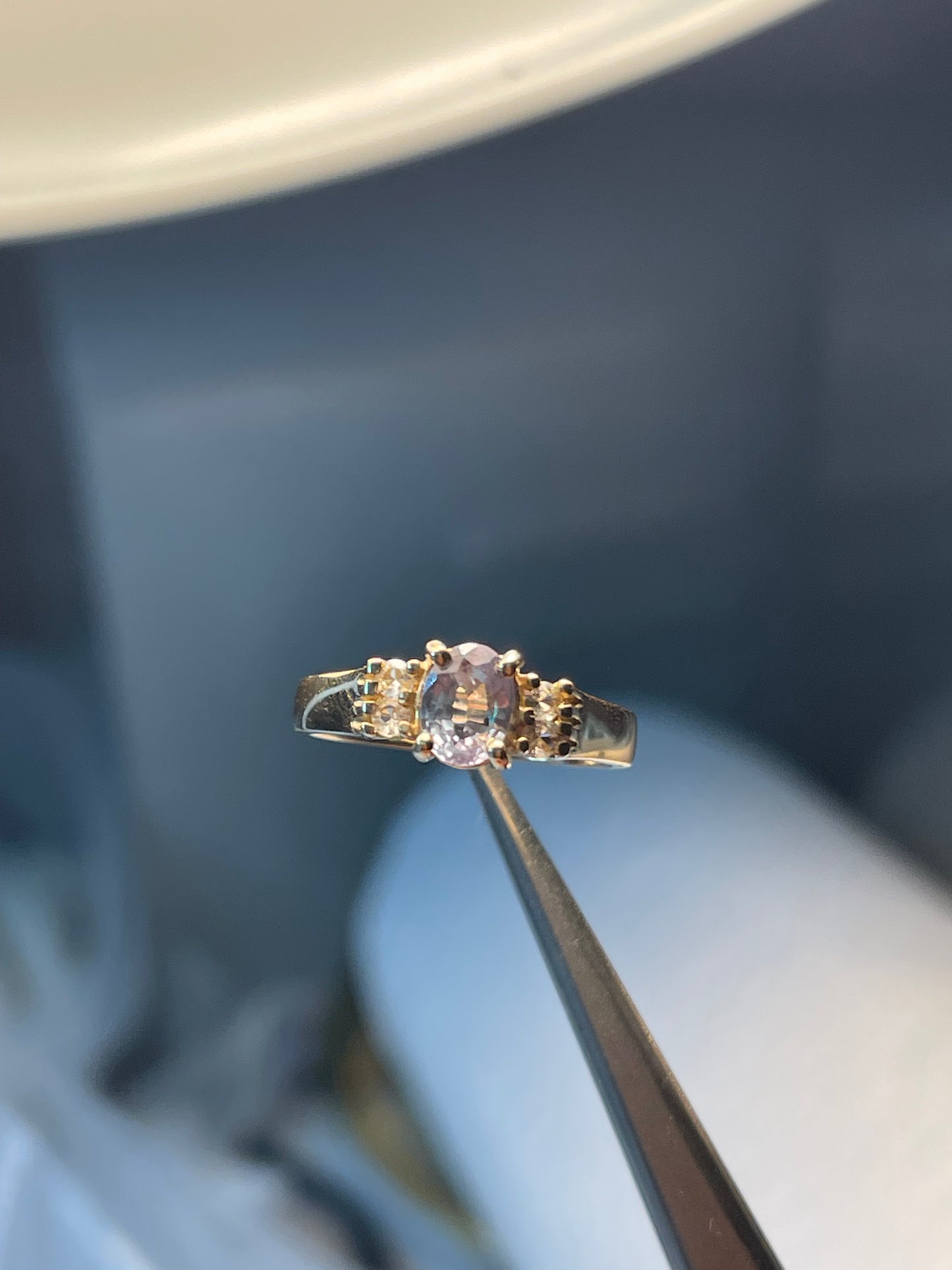0.92 Carat Natural Color Change Alexandrite & Diamond 14k Yellow Gold Engagement Ring (Size 6.25)