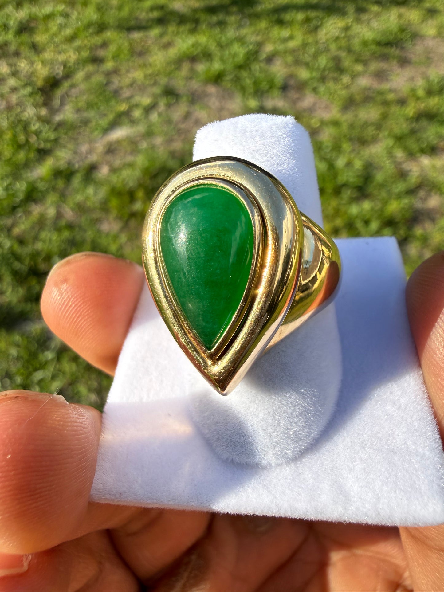 Vintage Natural Nephrite Jade Pear Cabochon 14K Gold Ring Size 7 | 5.62ct