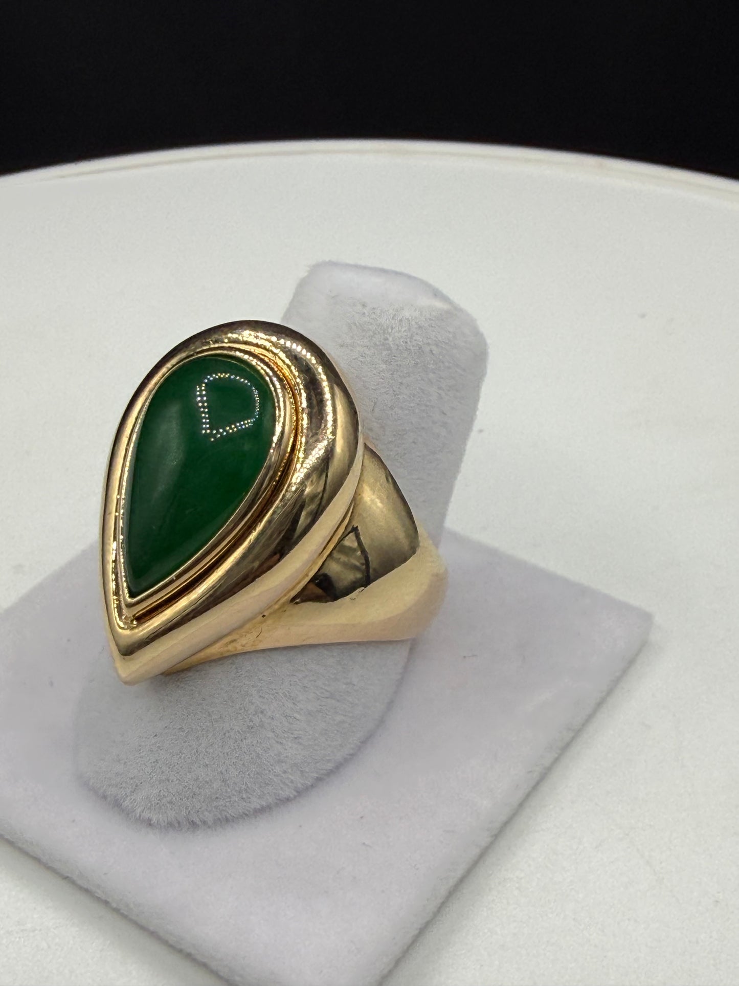 Vintage Natural Nephrite Jade Pear Cabochon 14K Gold Ring Size 7 | 5.62ct