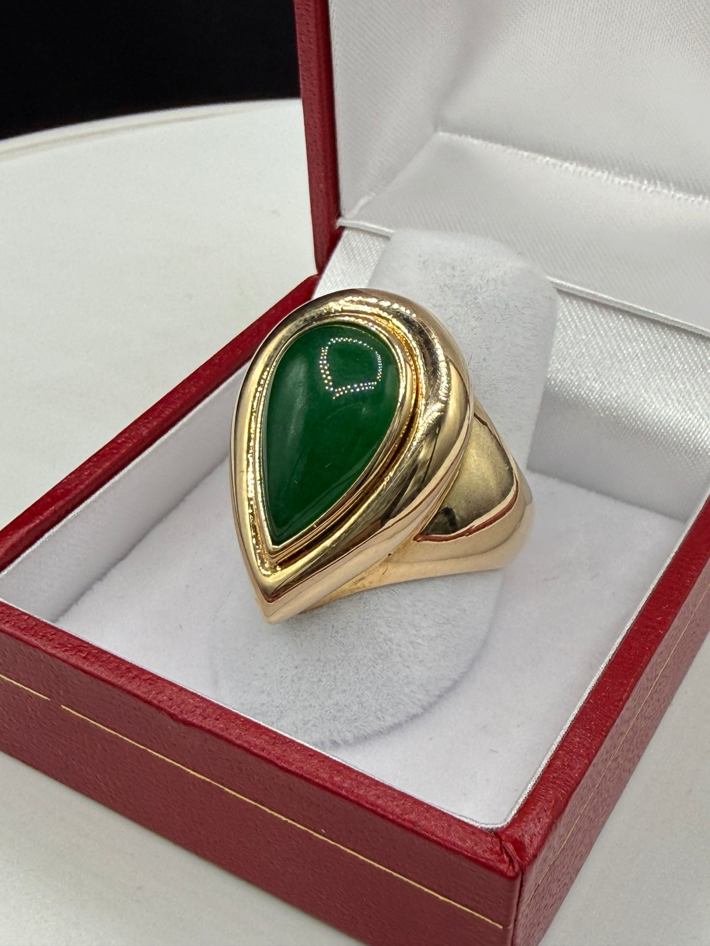 Vintage Natural Nephrite Jade Pear Cabochon 14K Gold Ring Size 7 | 5.62ct