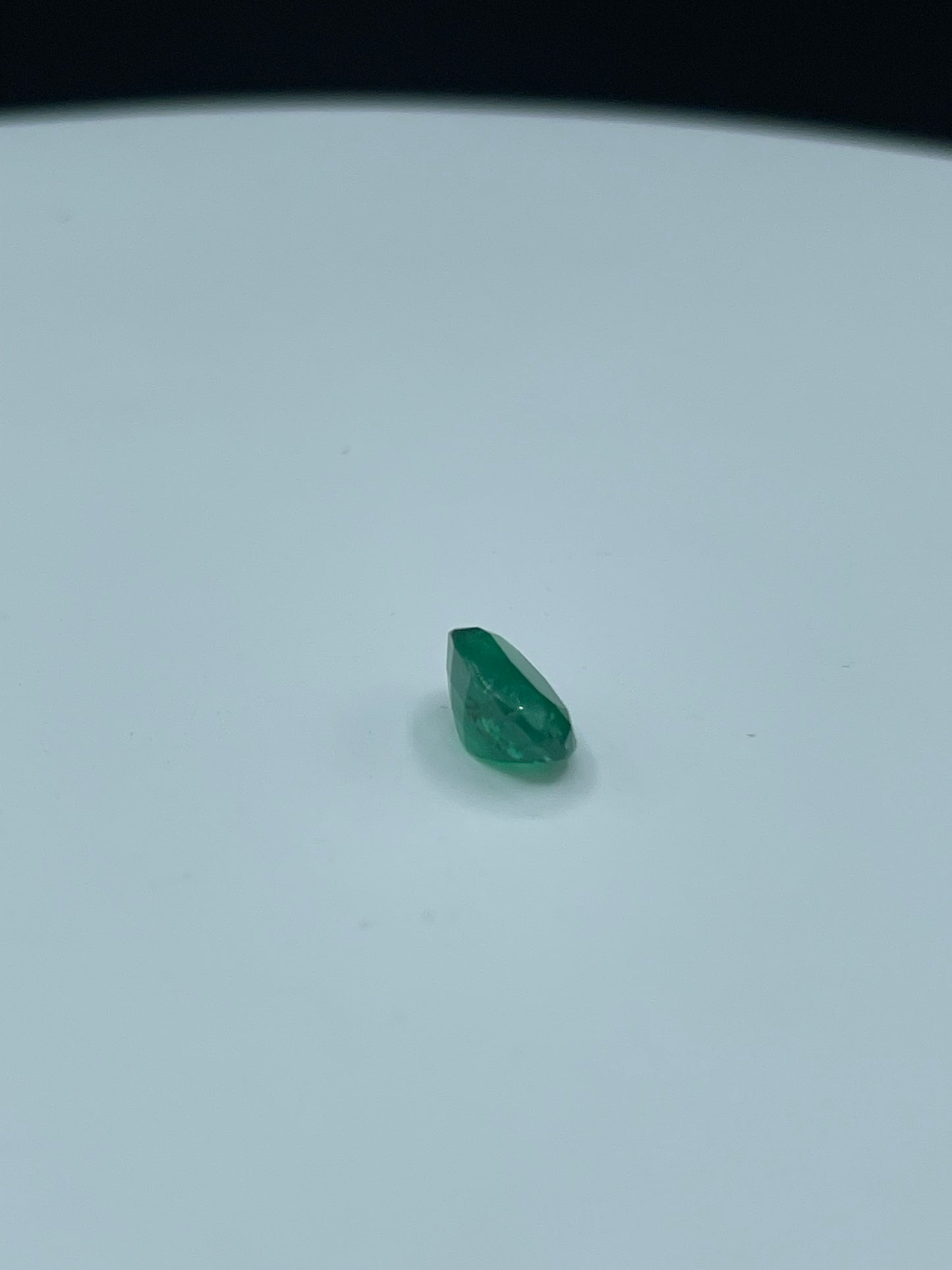 2.18 Carat Natural Emerald Oval Cut Loose Gemstone (9.7 x 7.3 x 5.0 MM)