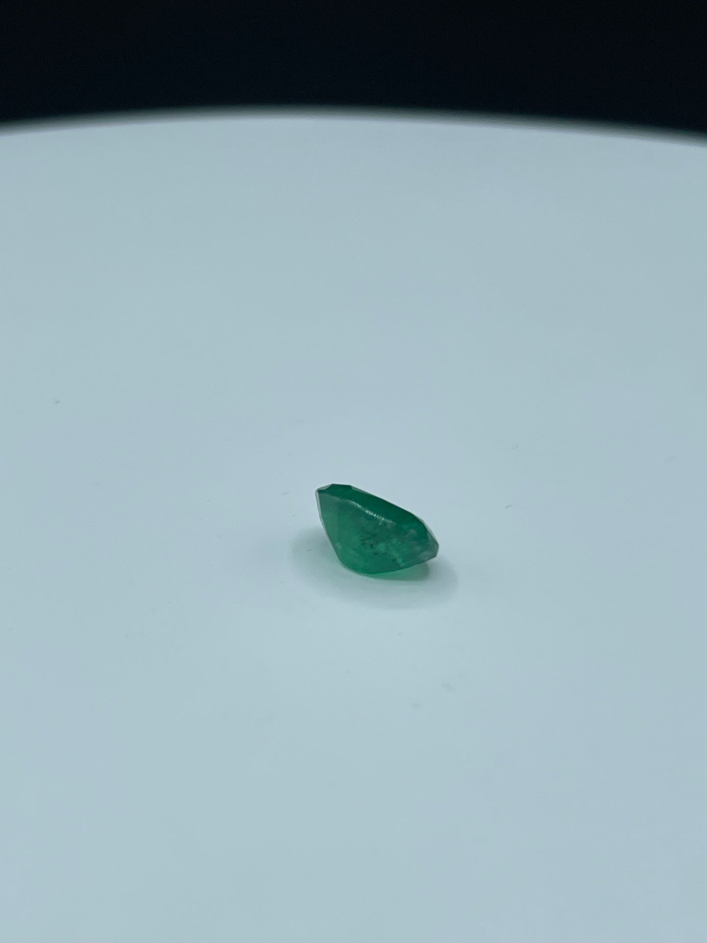2.18 Carat Natural Emerald Oval Cut Loose Gemstone (9.7 x 7.3 x 5.0 MM)