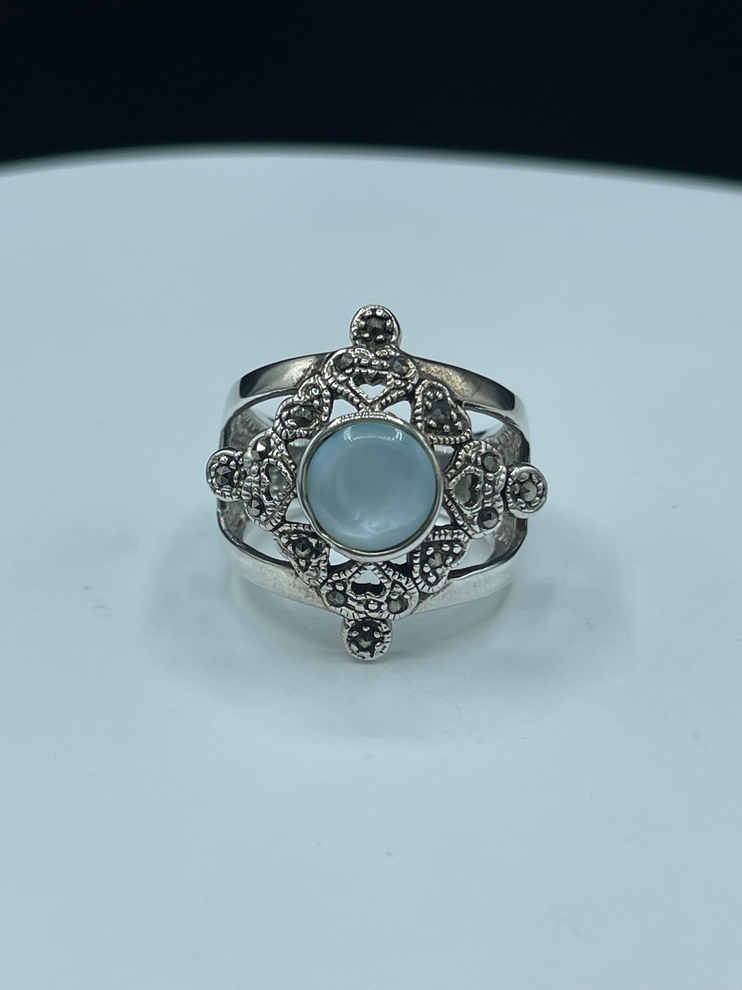 Natural Mother Of Pearl & Marcasite Sterling Silver Ring (Size 9)