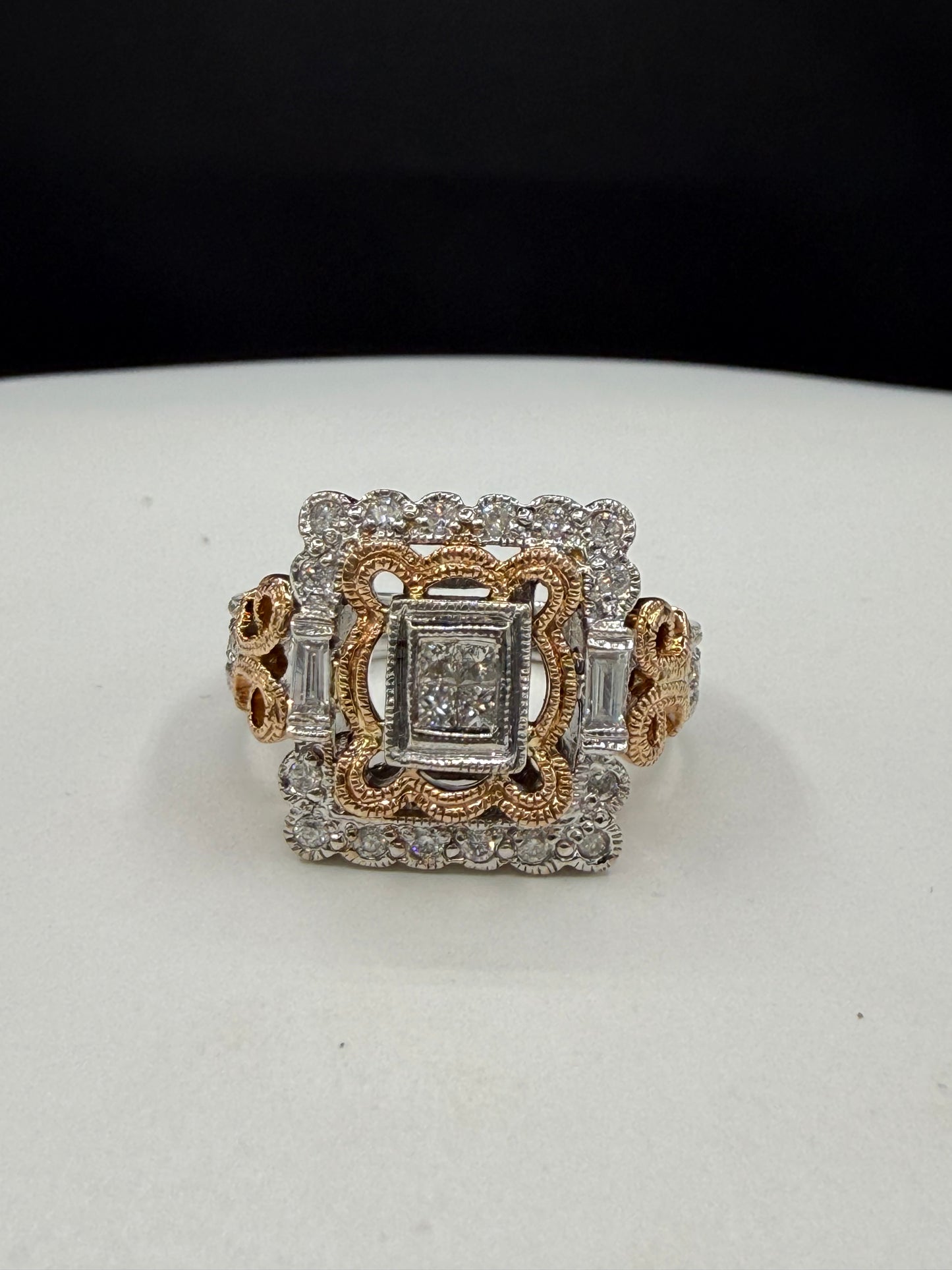 Vintage 14K Two Tone Rose & White Gold Diamond Cluster Cocktail Ring (Size 7)