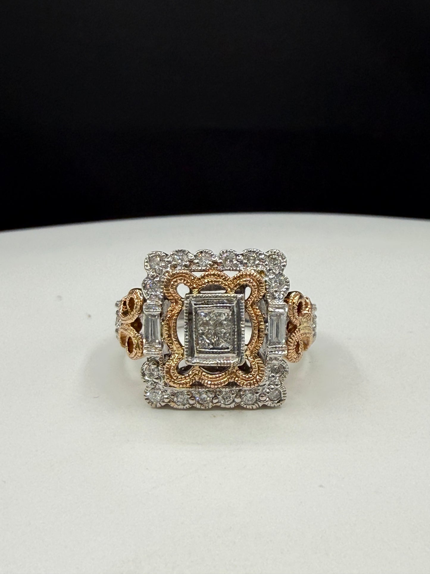 Vintage 14K Two Tone Rose & White Gold Diamond Cluster Cocktail Ring (Size 7)