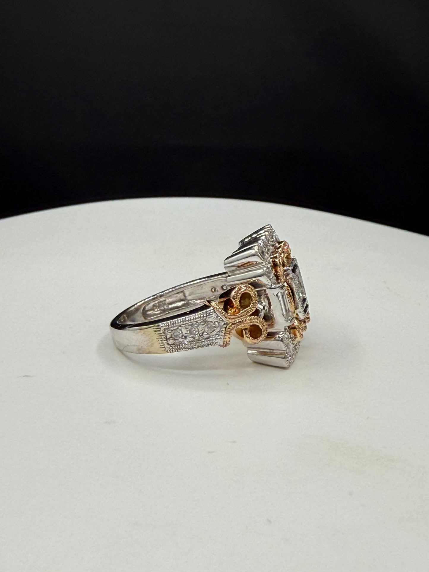 Vintage 14K Two Tone Rose & White Gold Diamond Cluster Cocktail Ring (Size 7)