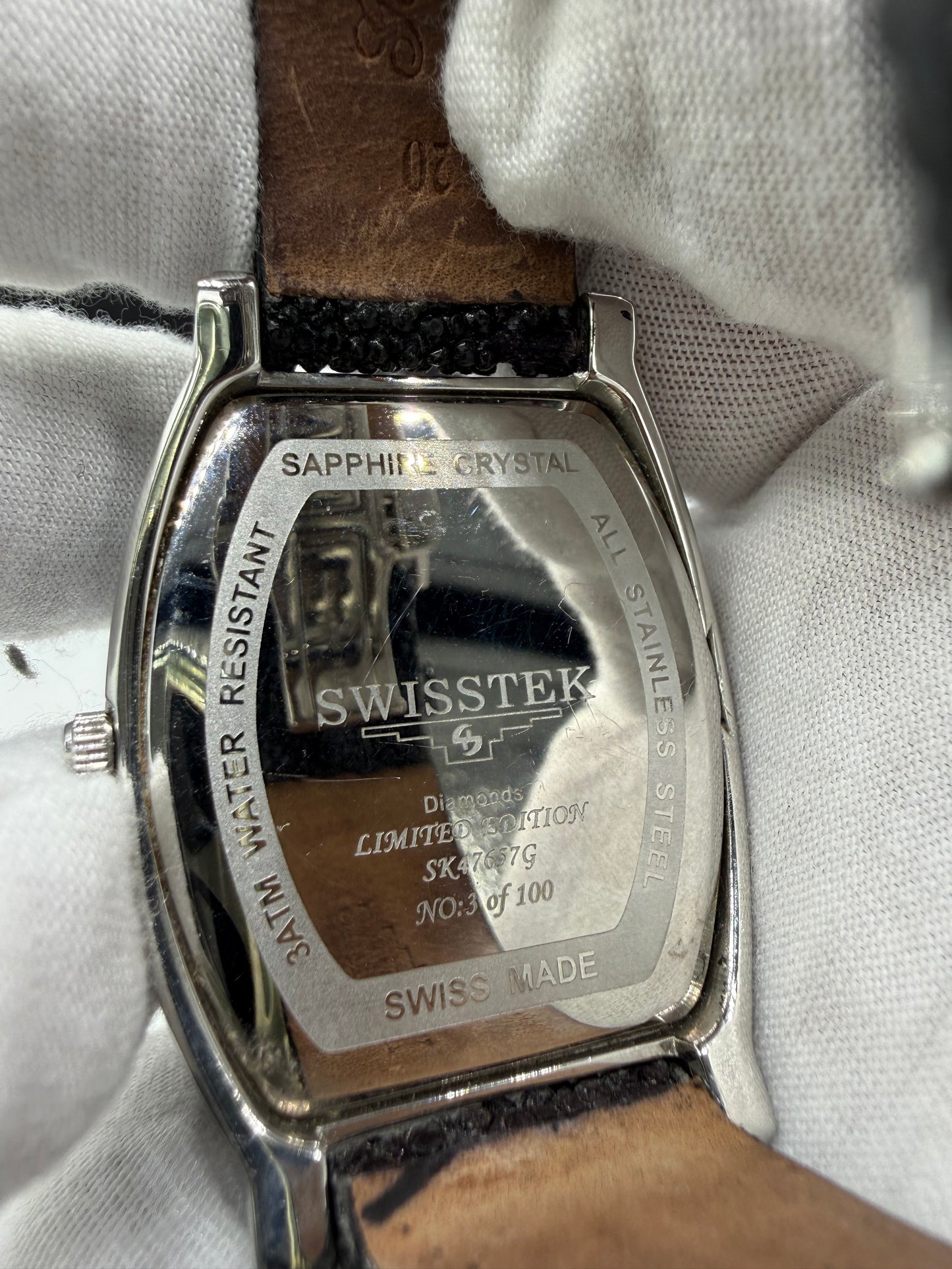 Swisstek Slimtek Natural Black & White Diamond Stingray Leather Band Watch | 38 MM | Quartz | Limited Edition
