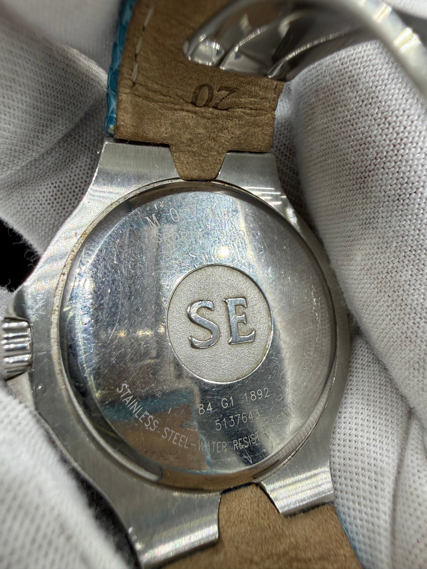Movado SE Unisex Mother of Pearl Dial Factory Lizard Strap Watch | 38 MM | Quartz | Ref 84 G1 1892
