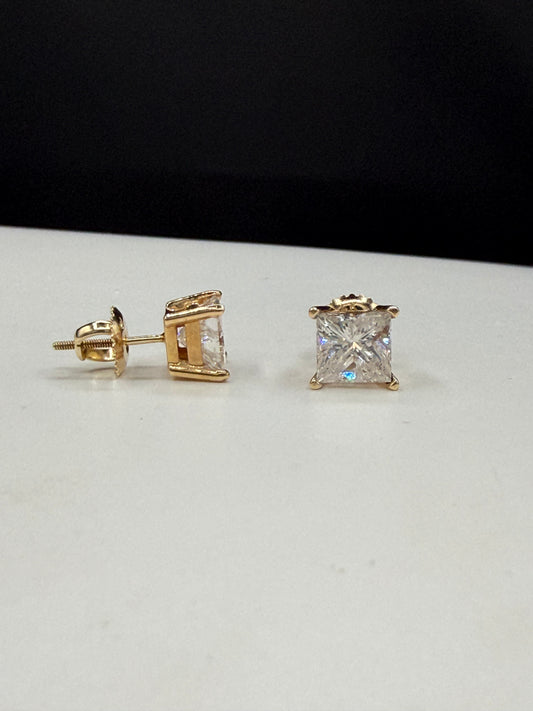 Vintage 2.50 CTW Natural Princess Cut Diamond 14k Yellow Gold Screwback Earrings