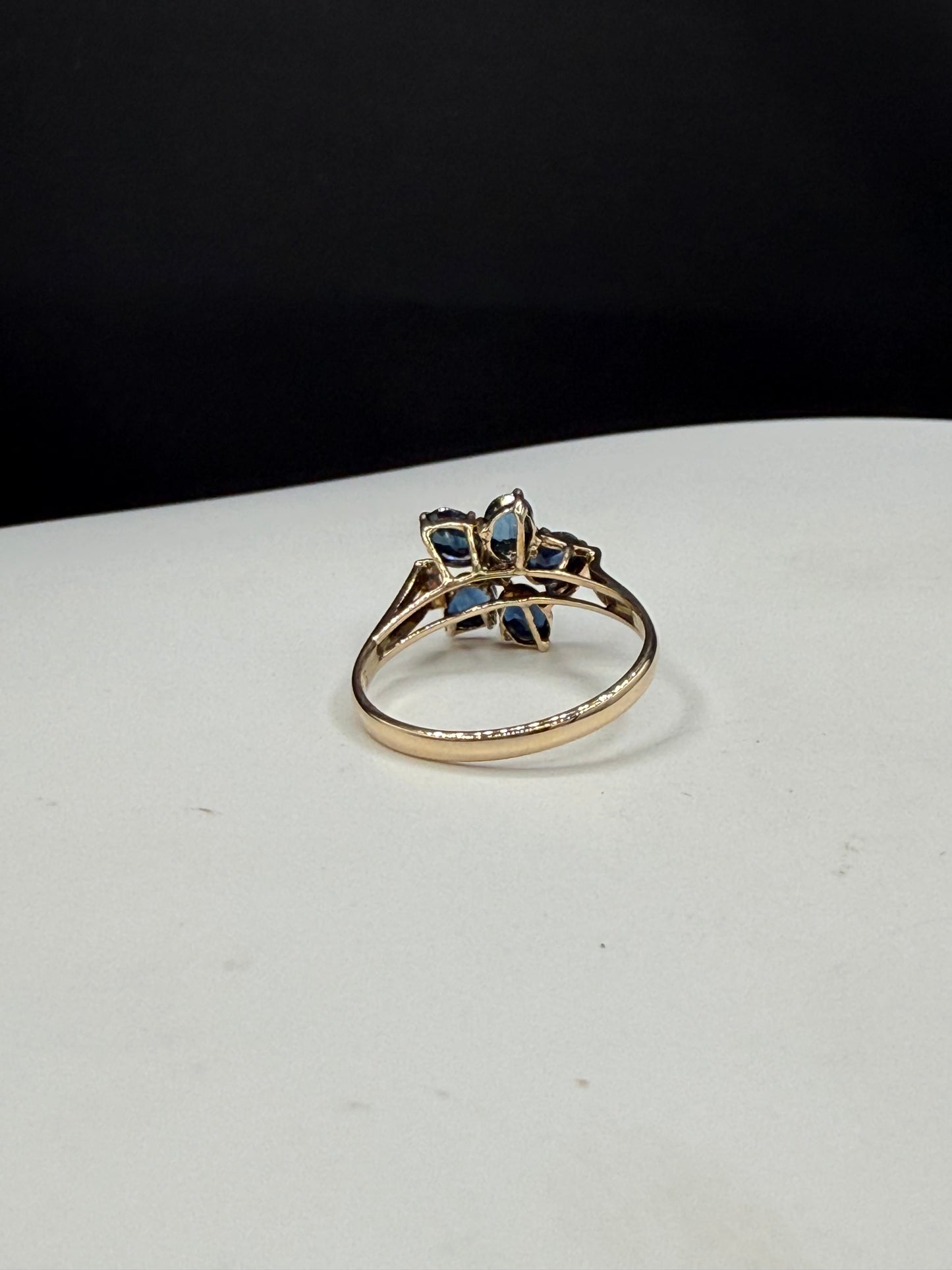 Vintage 14k Yellow Gold 1.00 Ct Natural Blue Sapphire & Diamond Flower Ring | Size 6.5