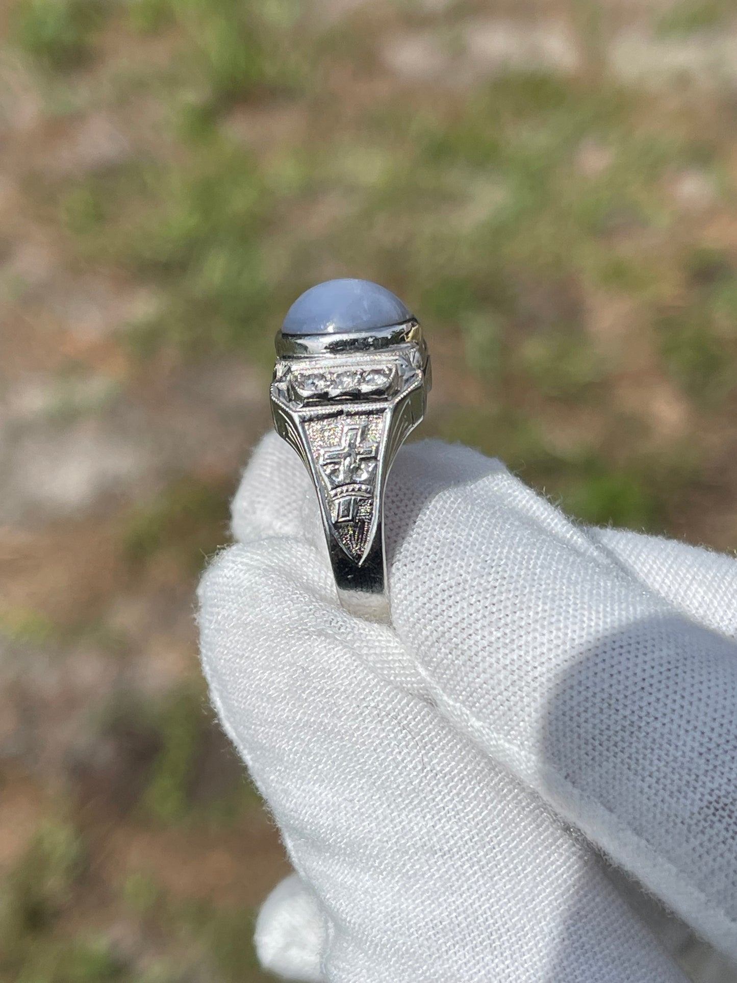 Vintage Men’s 19k Natural Star Sapphire & Diamond White Gold Shriner Ring (Size 10.25)