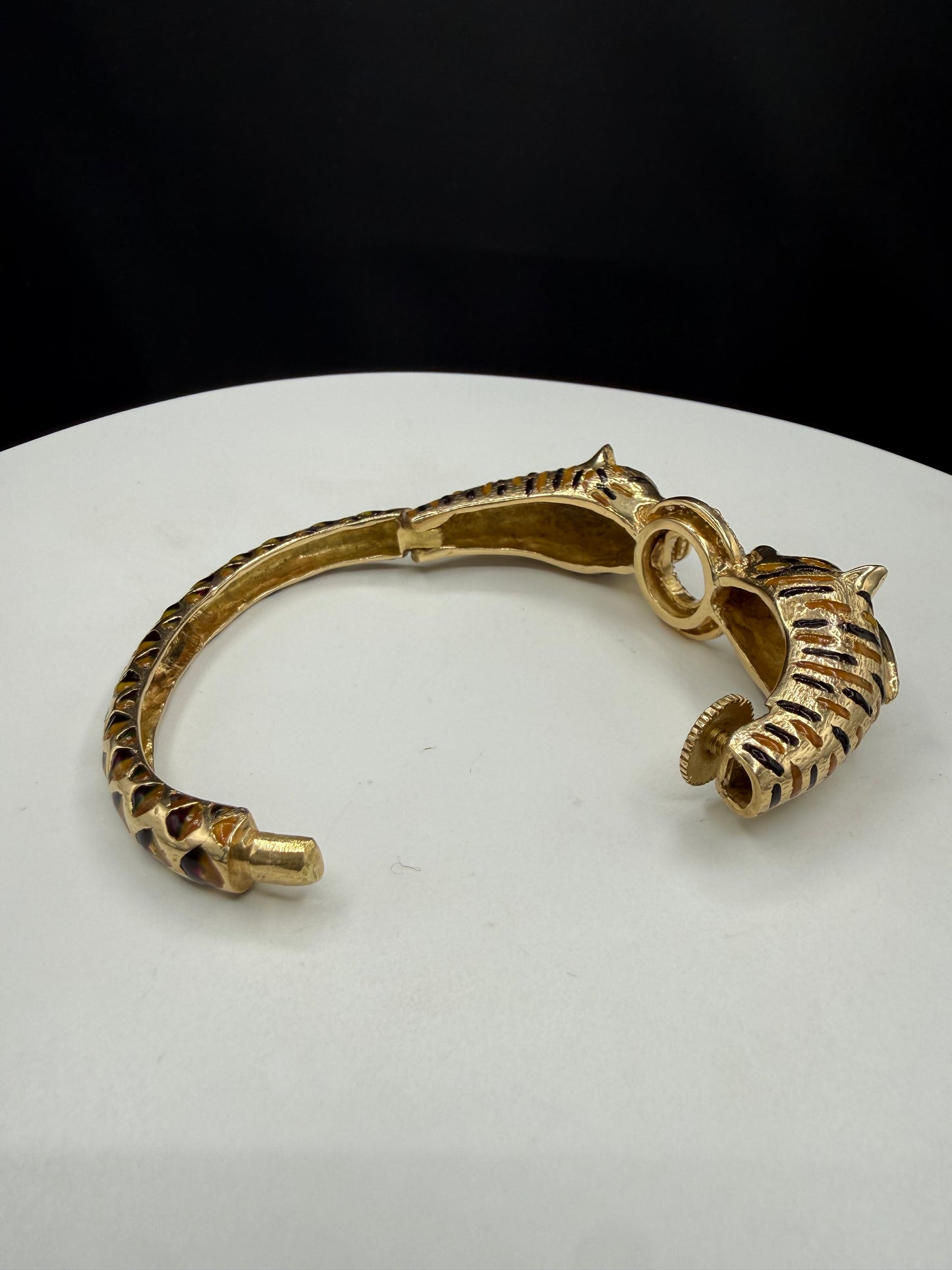 2.10 CT Natural Diamond 18K Yellow Gold Enamel Double Tiger Bangle Bracelet (60.60 Grams | 6.25")