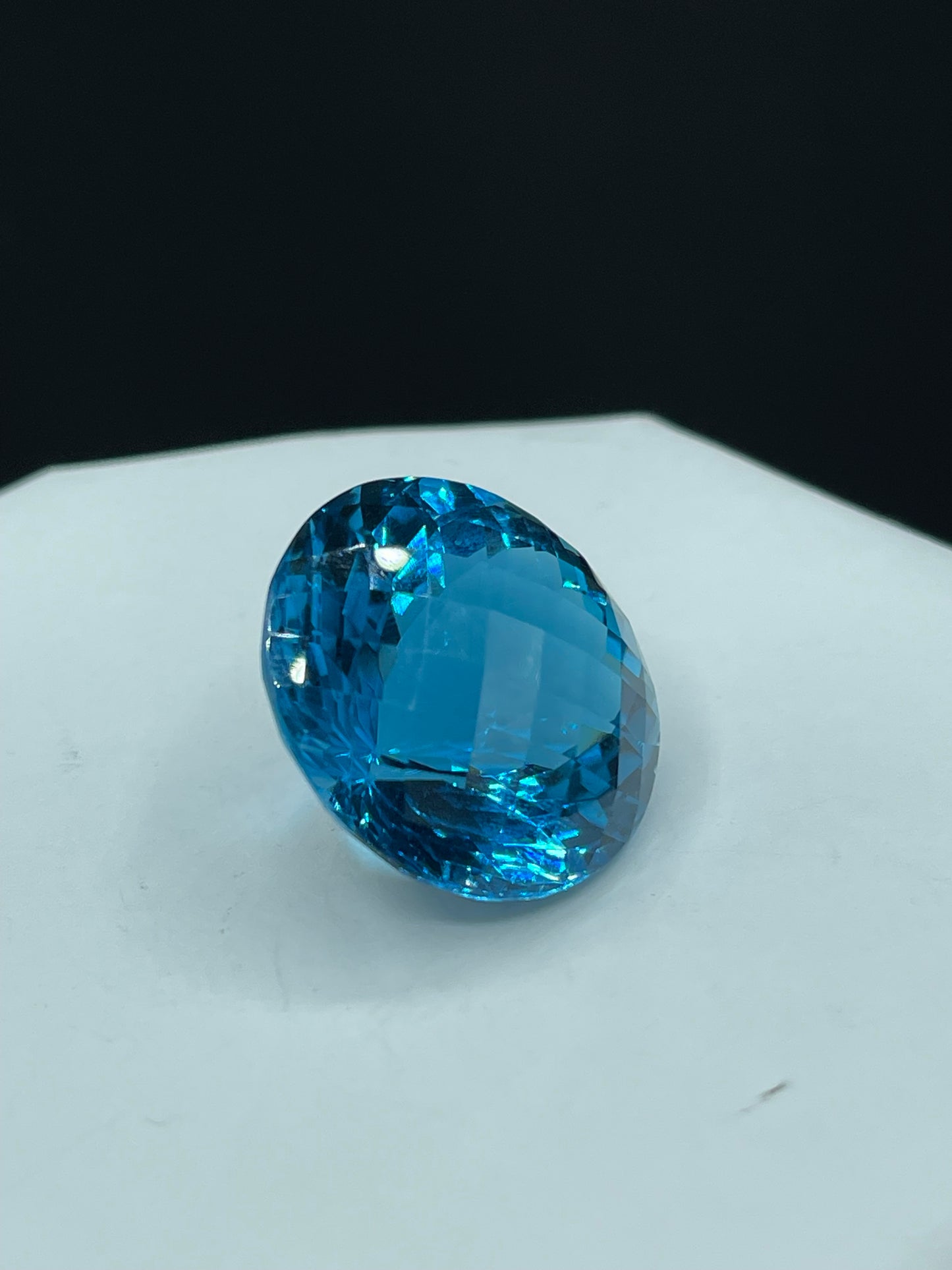 68.43 Carat Super Swiss Blue Topaz Round Cut Loose Gemstone (24.86 x 24.86 x 17.53 MM)